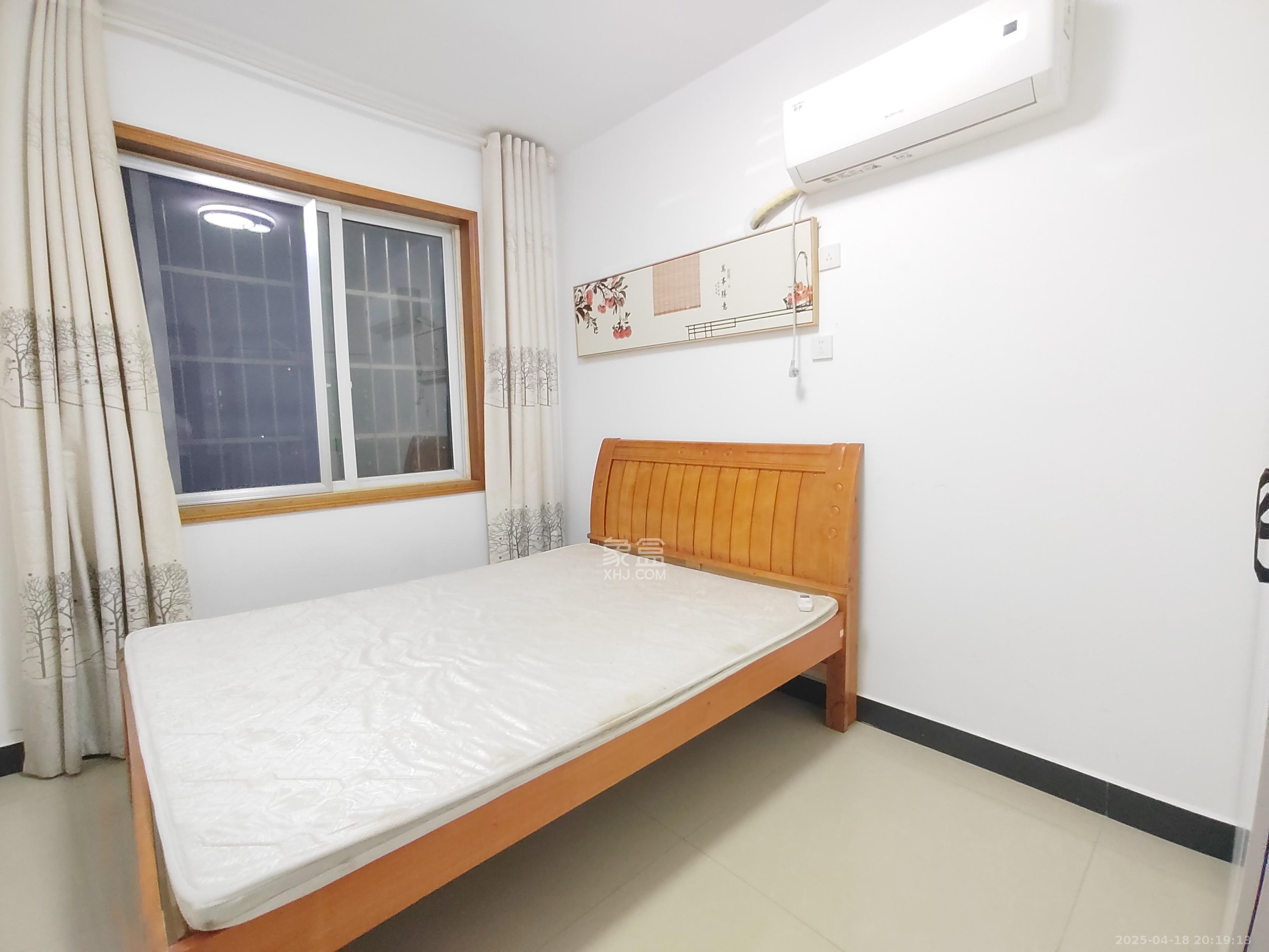 圣力华苑  2室1厅1卫    1400.0元/月室内图