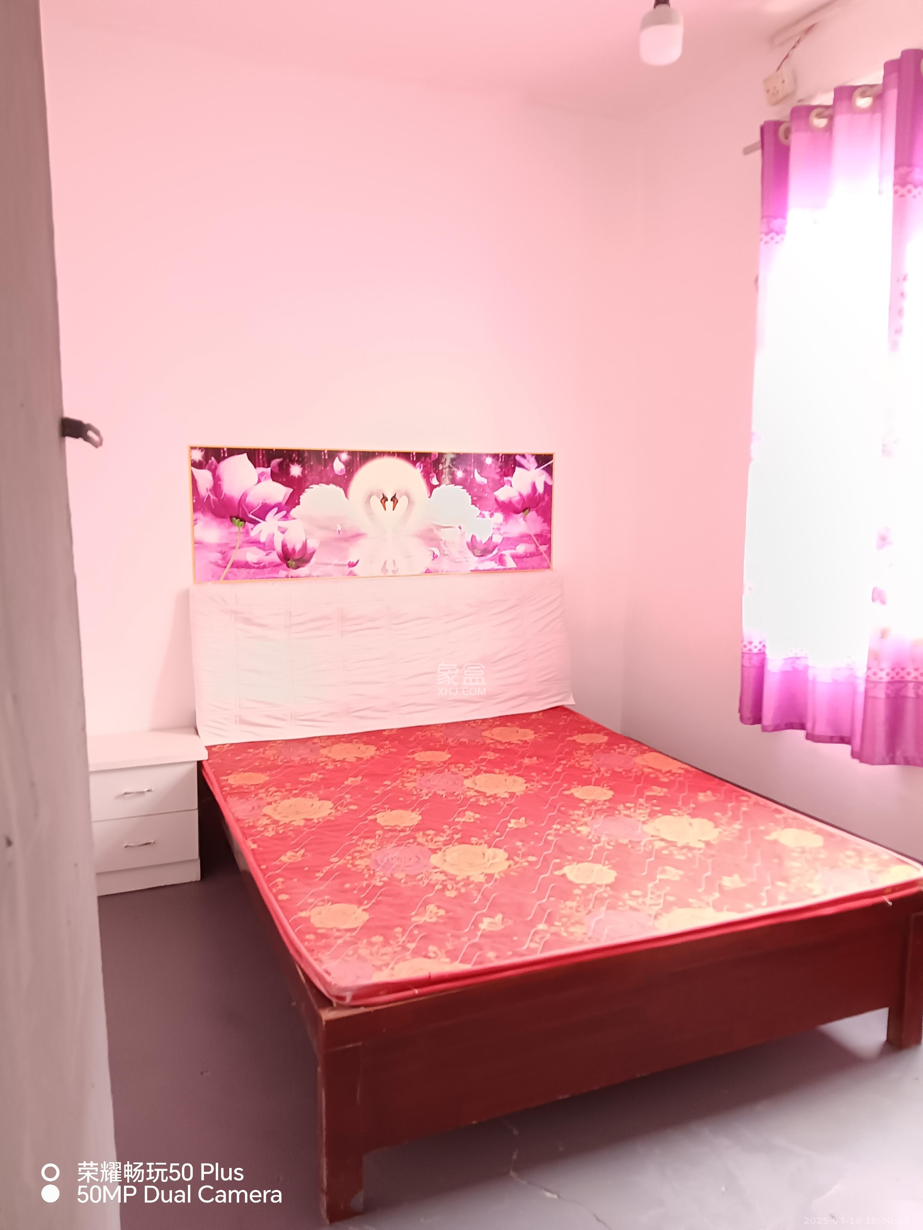 识字里社区 2室1厅1卫 1800.0元/月 识字里社区 2室1厅1卫 1800.0元/月室内图