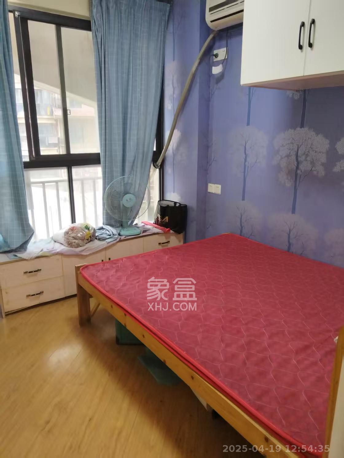 钱隆樽品(一、二、三期)  2室1厅1卫   1600.00元/月室内图