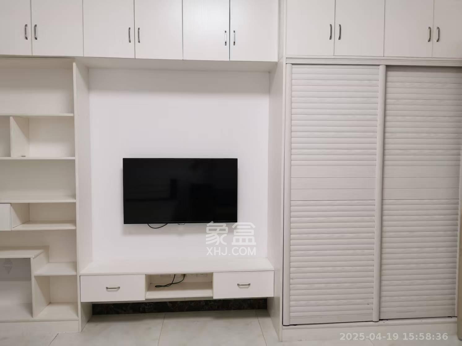 中南壹号院  1室1厅1卫   1600.00元/月室内图