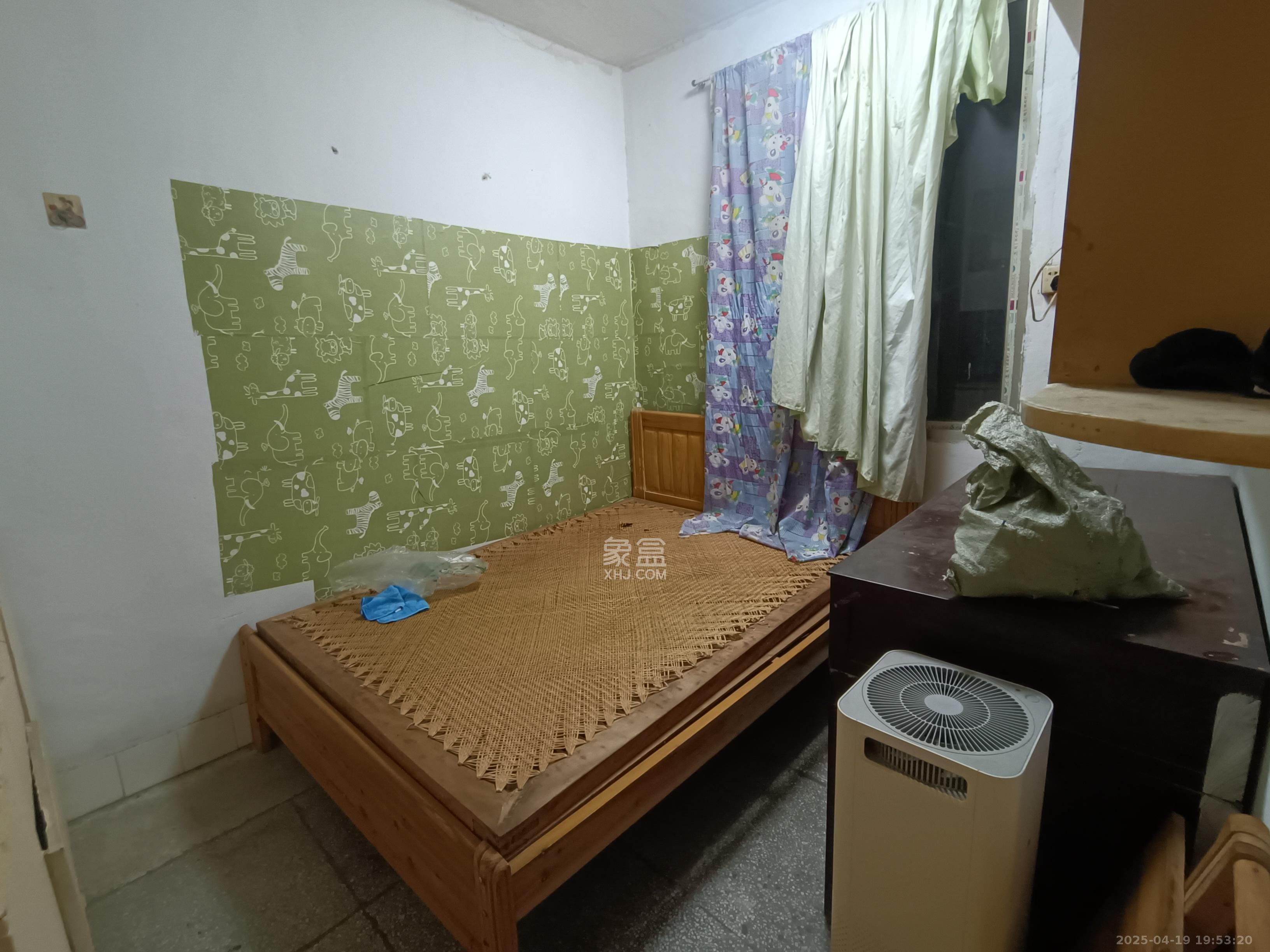 阿弥岭一二片 2室1厅1卫 1200.0元/月 阿弥岭一二片 2室1厅1卫 1200.0元/月室内图