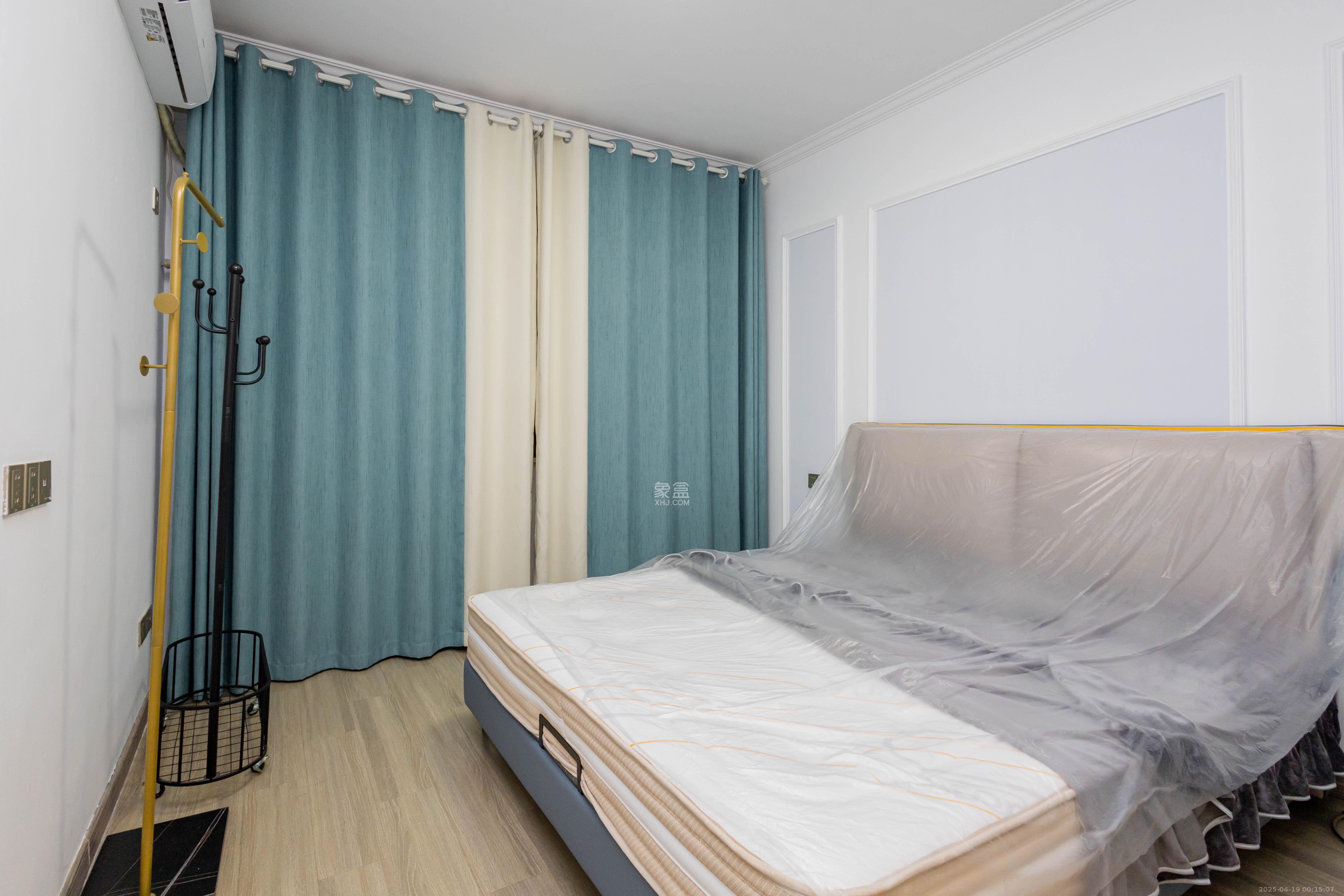 豪庭(江城豪庭) 3室2厅2卫 78.8万 豪庭(江城豪庭) 3室2厅2卫 78.8万卧室