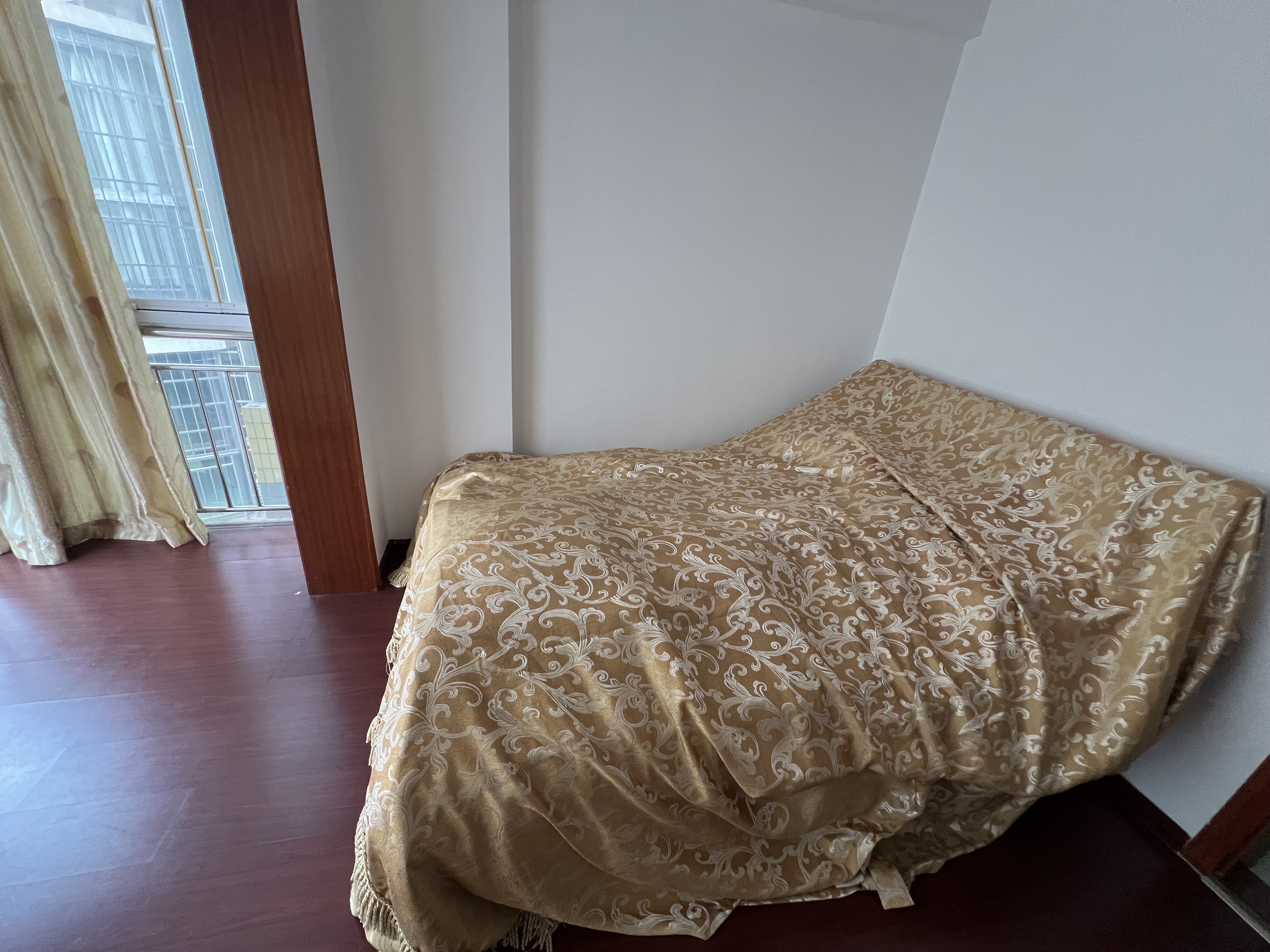 华碧星城 1室0厅0卫 1500.0元/月 华碧星城 1室0厅0卫 1500.0元/月室内图