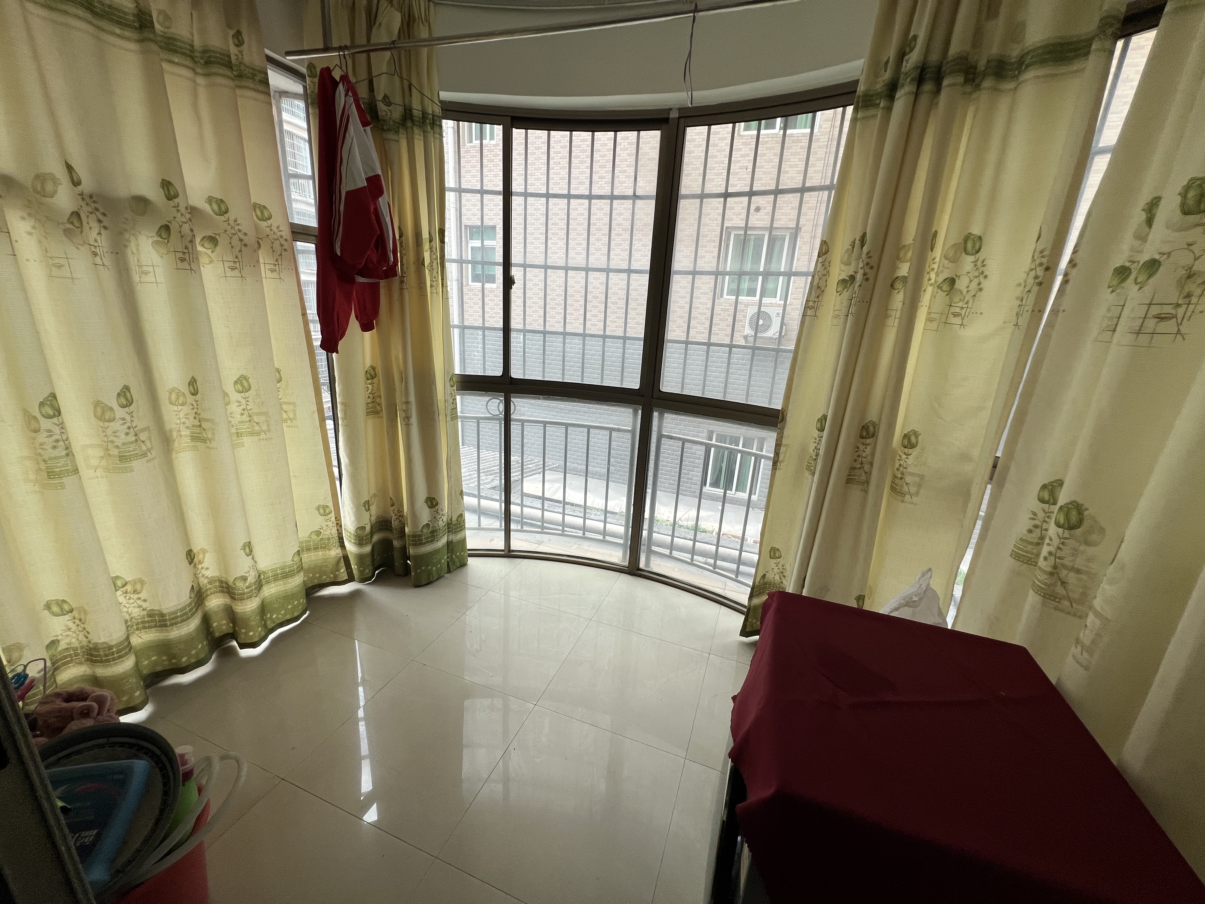 华碧星城 1室0厅0卫 1500.0元/月 华碧星城 1室0厅0卫 1500.0元/月室内图