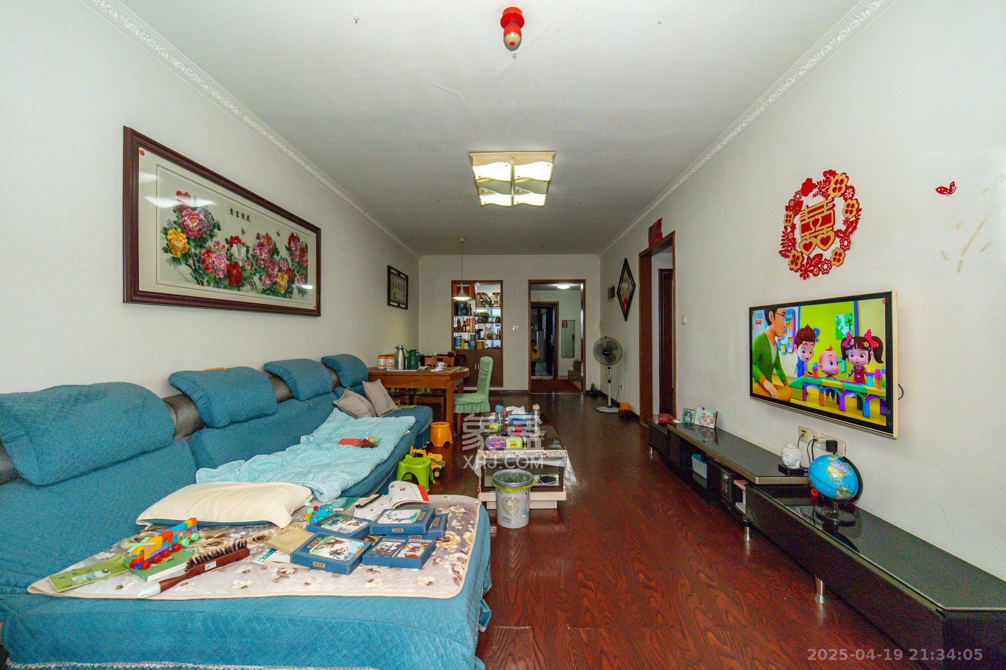 松雅湖金岸 2室2厅1卫 56.8万 松雅湖金岸 2室2厅1卫 56.8万客厅