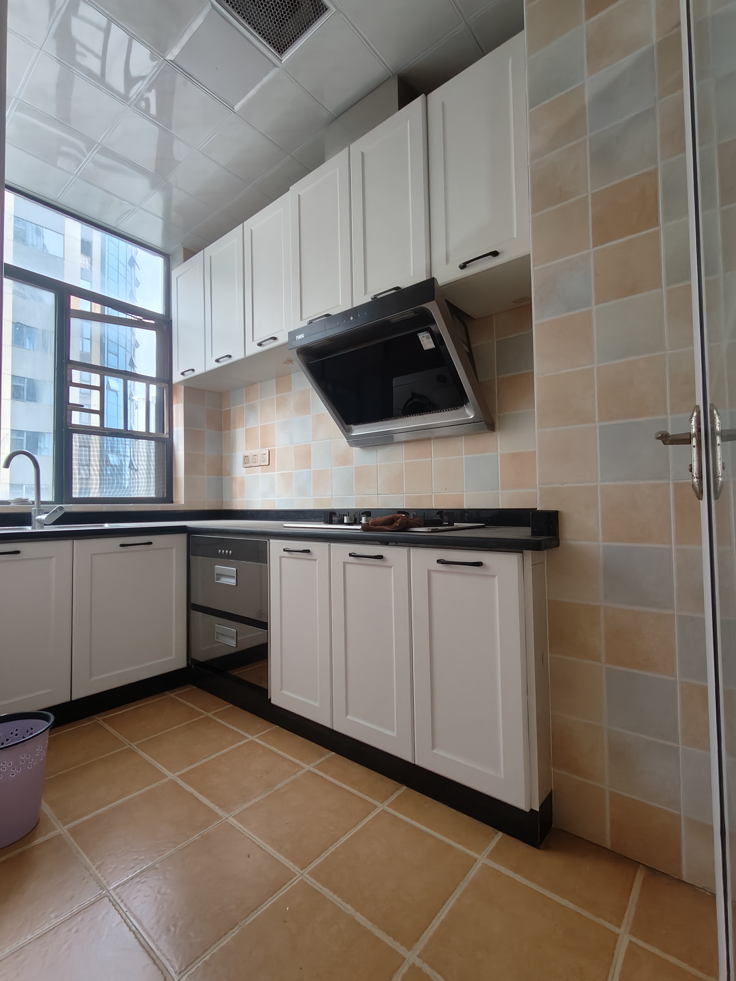 百弘学府城 1室1厅1卫 900.0元/月 百弘学府城 1室1厅1卫 900.0元/月室内图