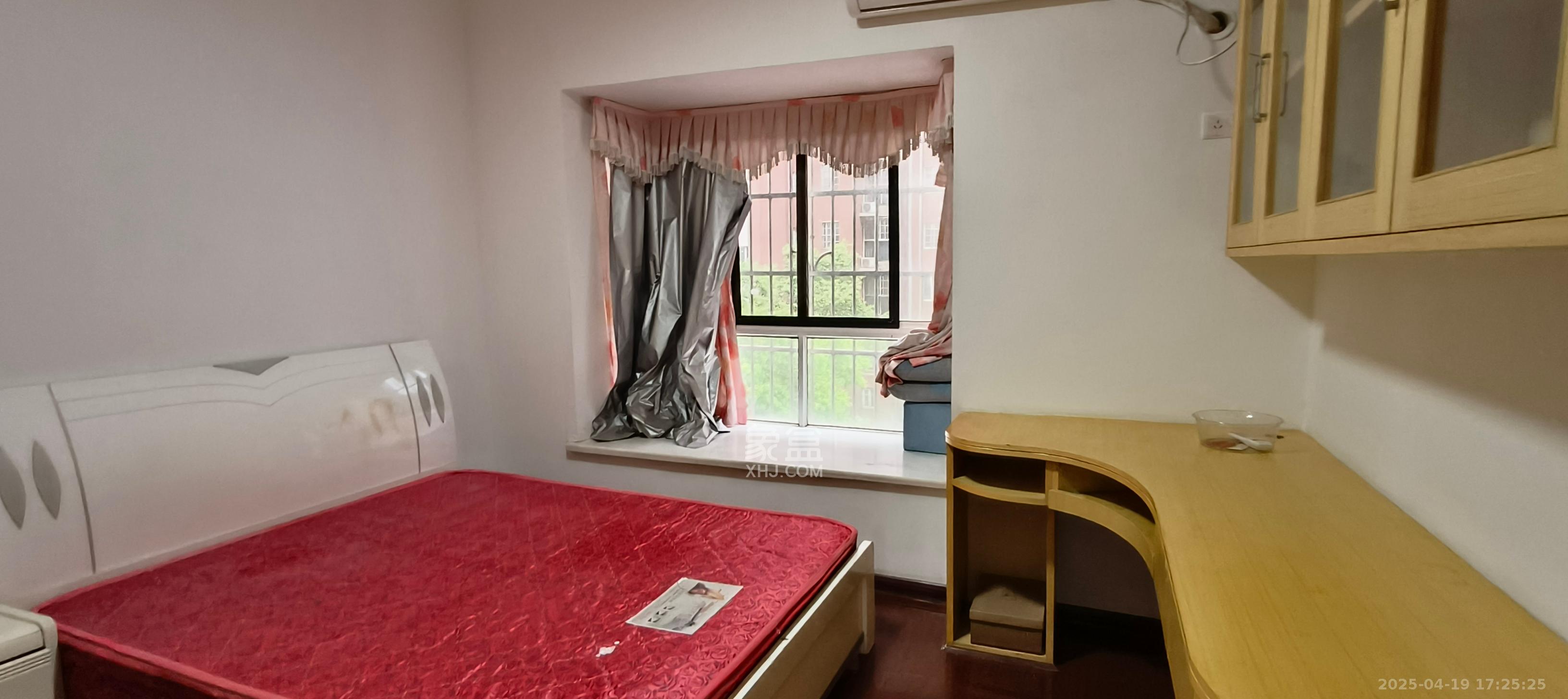 星城雅郡 3室2厅2卫 1800.0元/月 星城雅郡 3室2厅2卫 1800.0元/月室内图