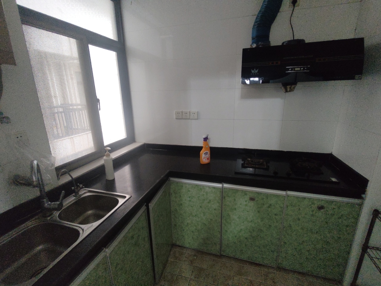 金碧文华 3室2厅2卫 3800.0元/月 金碧文华 3室2厅2卫 3800.0元/月室内图