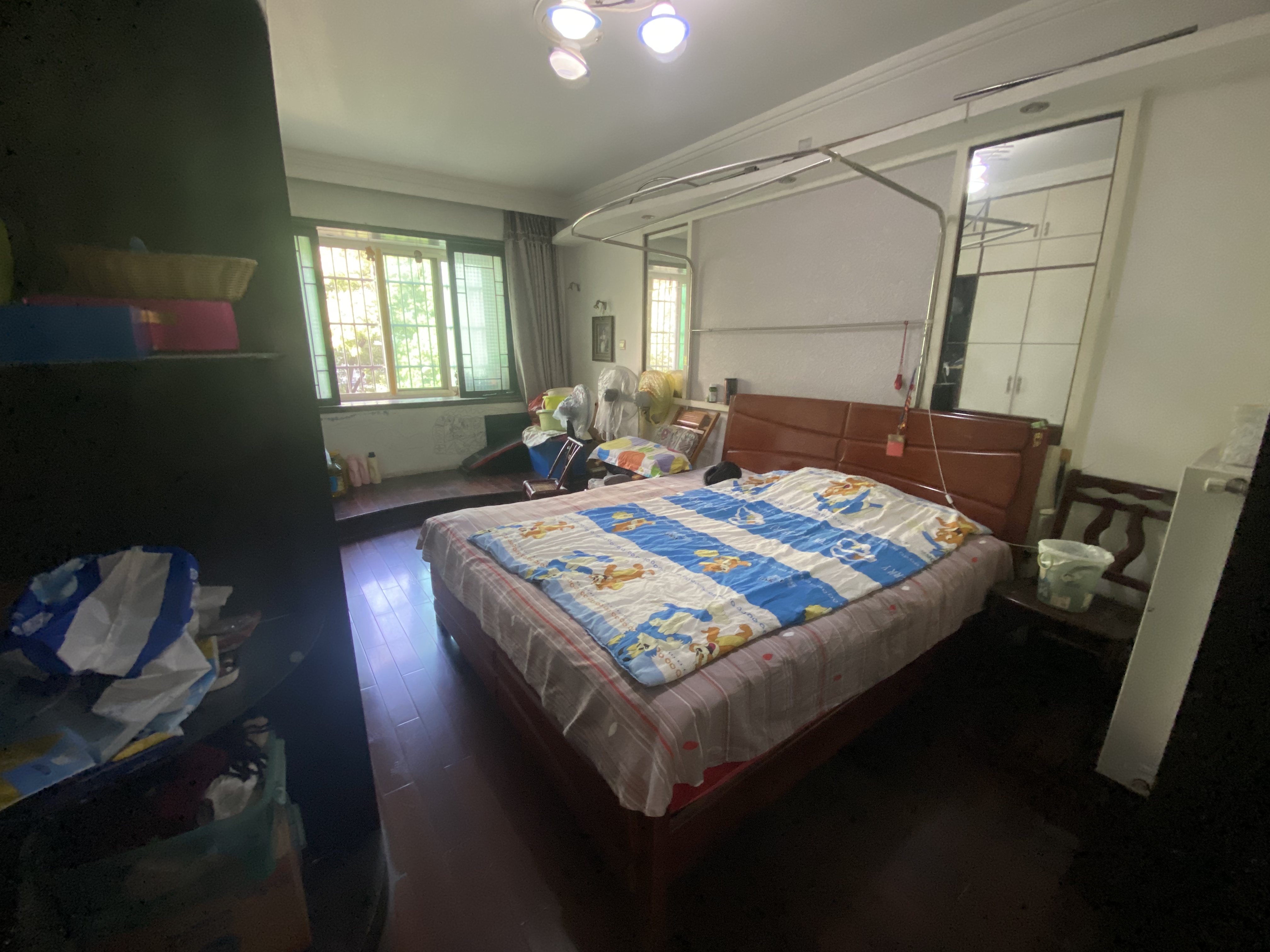 湘园小区 4室2厅1卫 45.0万 湘园小区 4室2厅1卫 45.0万室内图