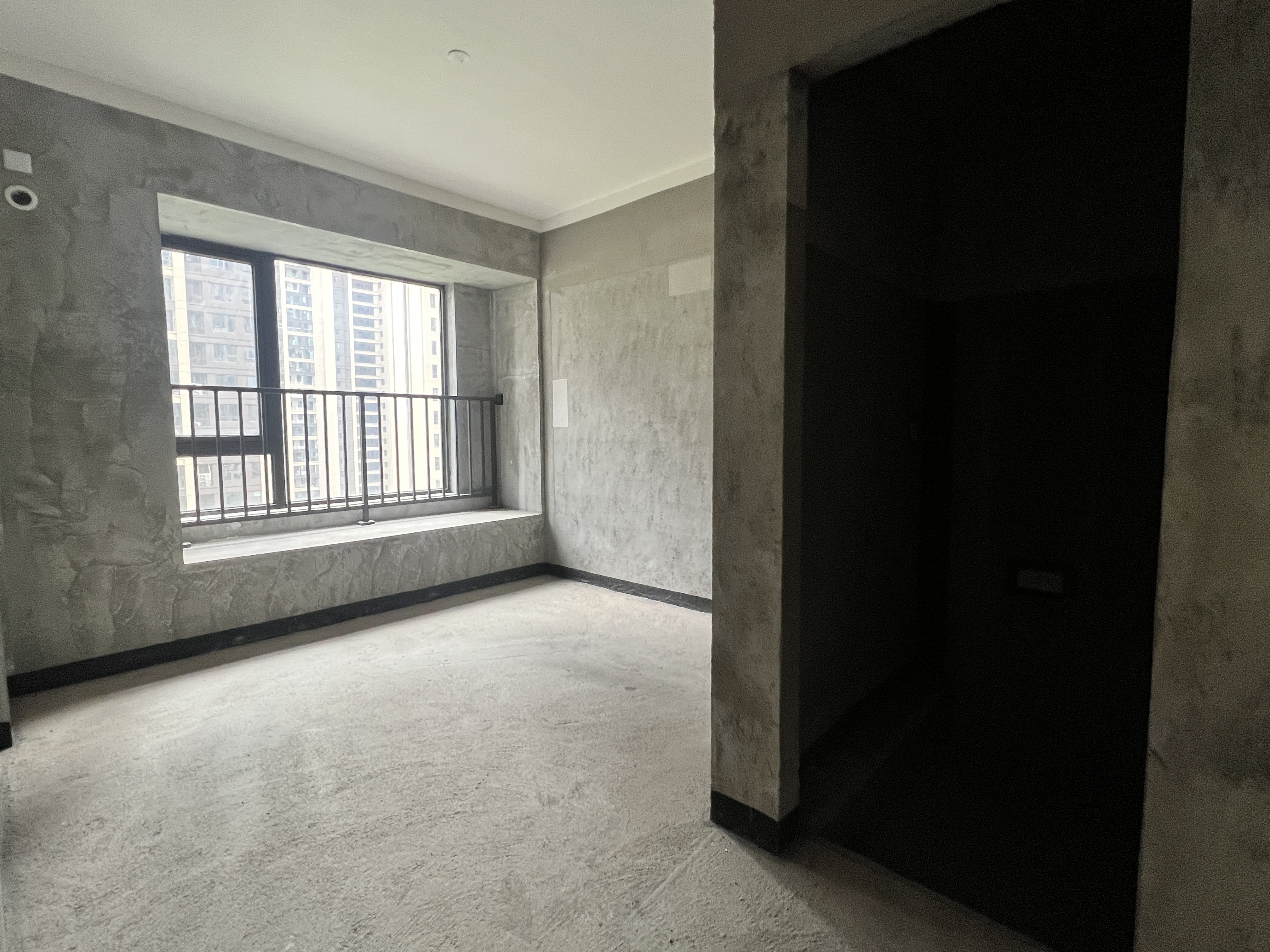 建发央著  4室2厅2卫   165.00万室内图
