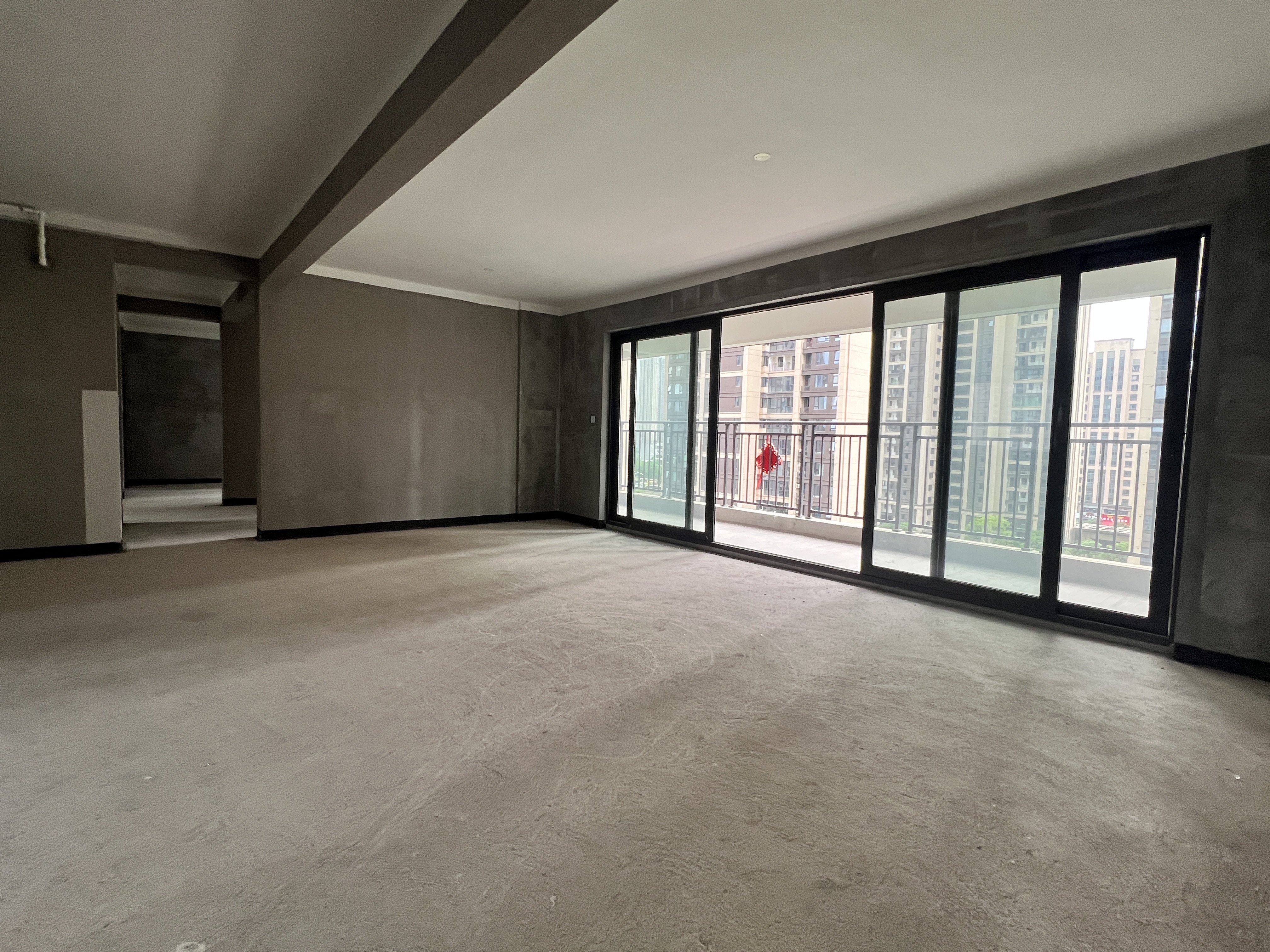 建发央著 4室2厅2卫 165.0万 建发央著 4室2厅2卫 165.0万室内图