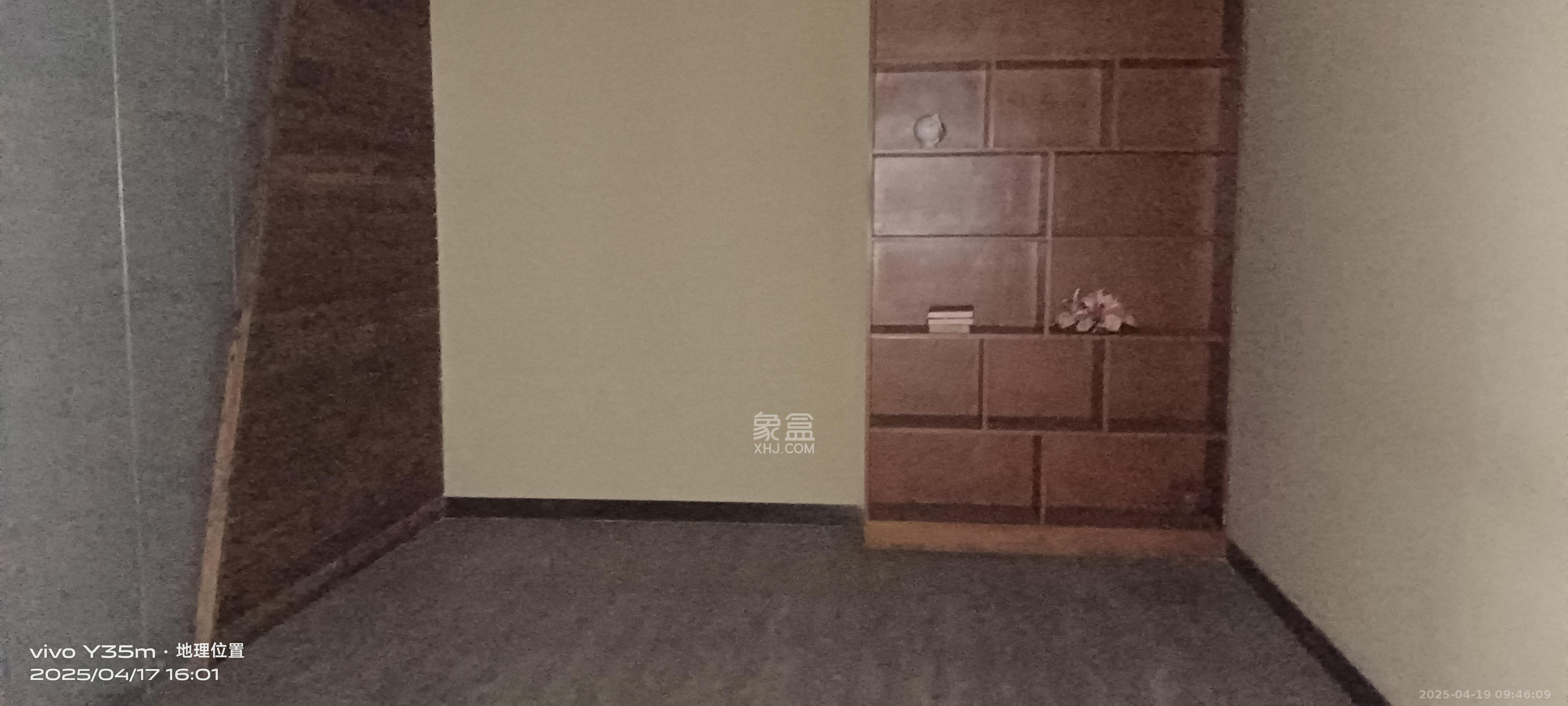 绿地中心   1800.0㎡     180000.00元/月室内图