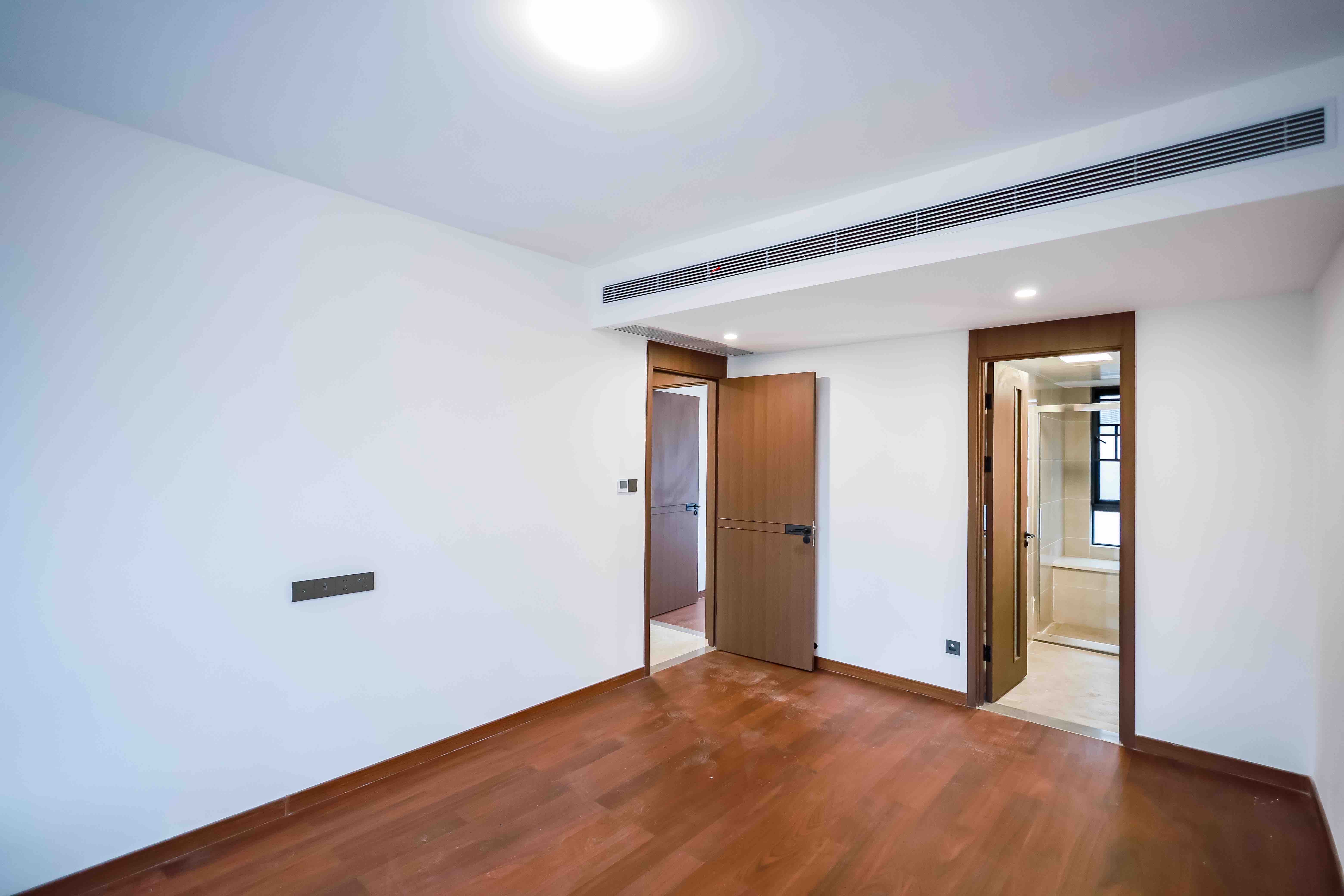 招商麓山府  4室2厅2卫    4500.0元/月 招商麓山府  4室2厅2卫    4500.0元/月户型图