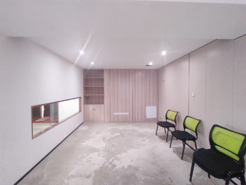 世贸中心  3室2厅2卫   3300.00元/月室内图