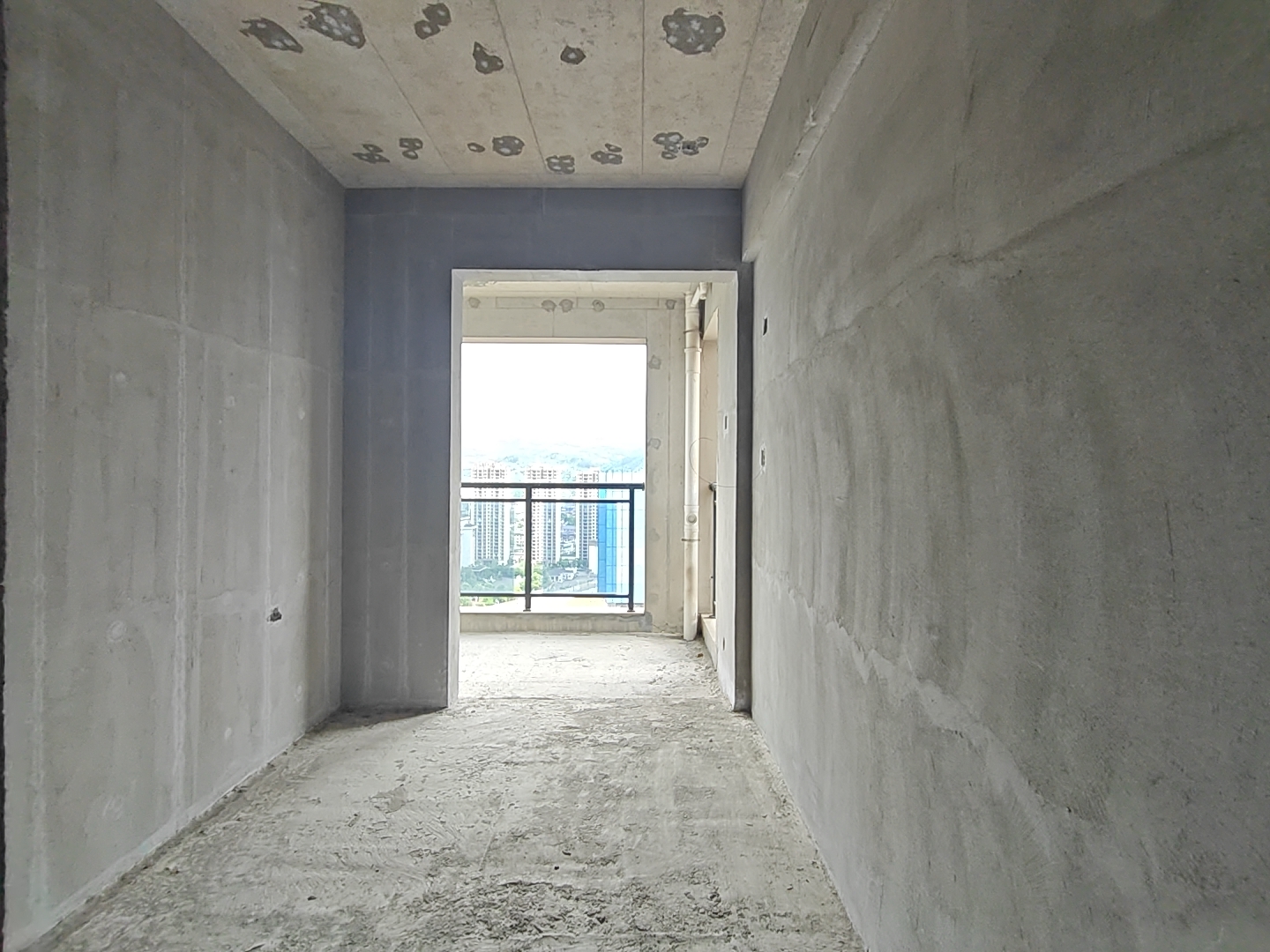 西溪凤凰城  3室2厅2卫    51.0万 西溪凤凰城  3室2厅2卫    51.0万客厅