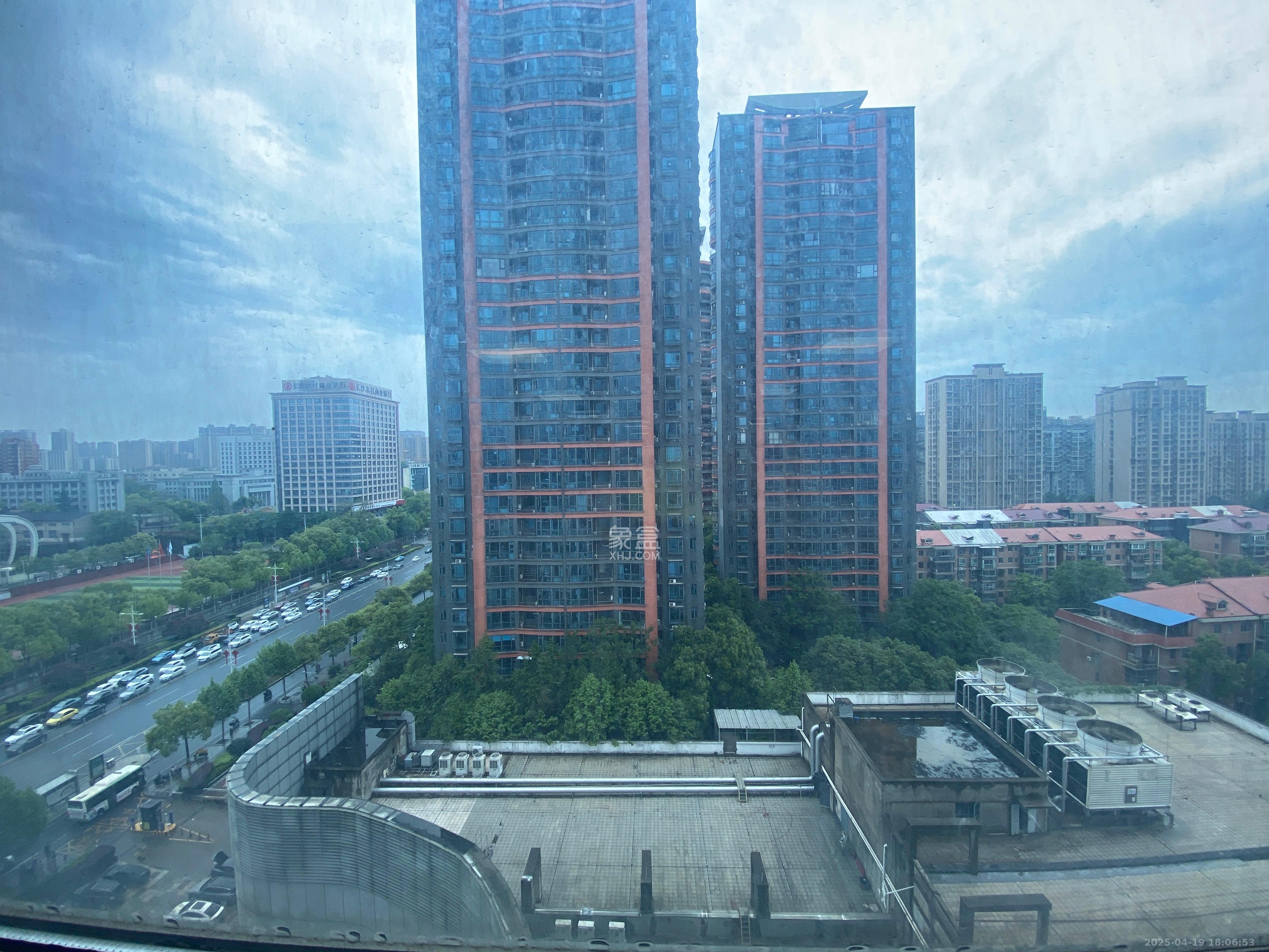 BOBO天下城（CTA财富中心）   315.06㎡     12000.00元/月室内图