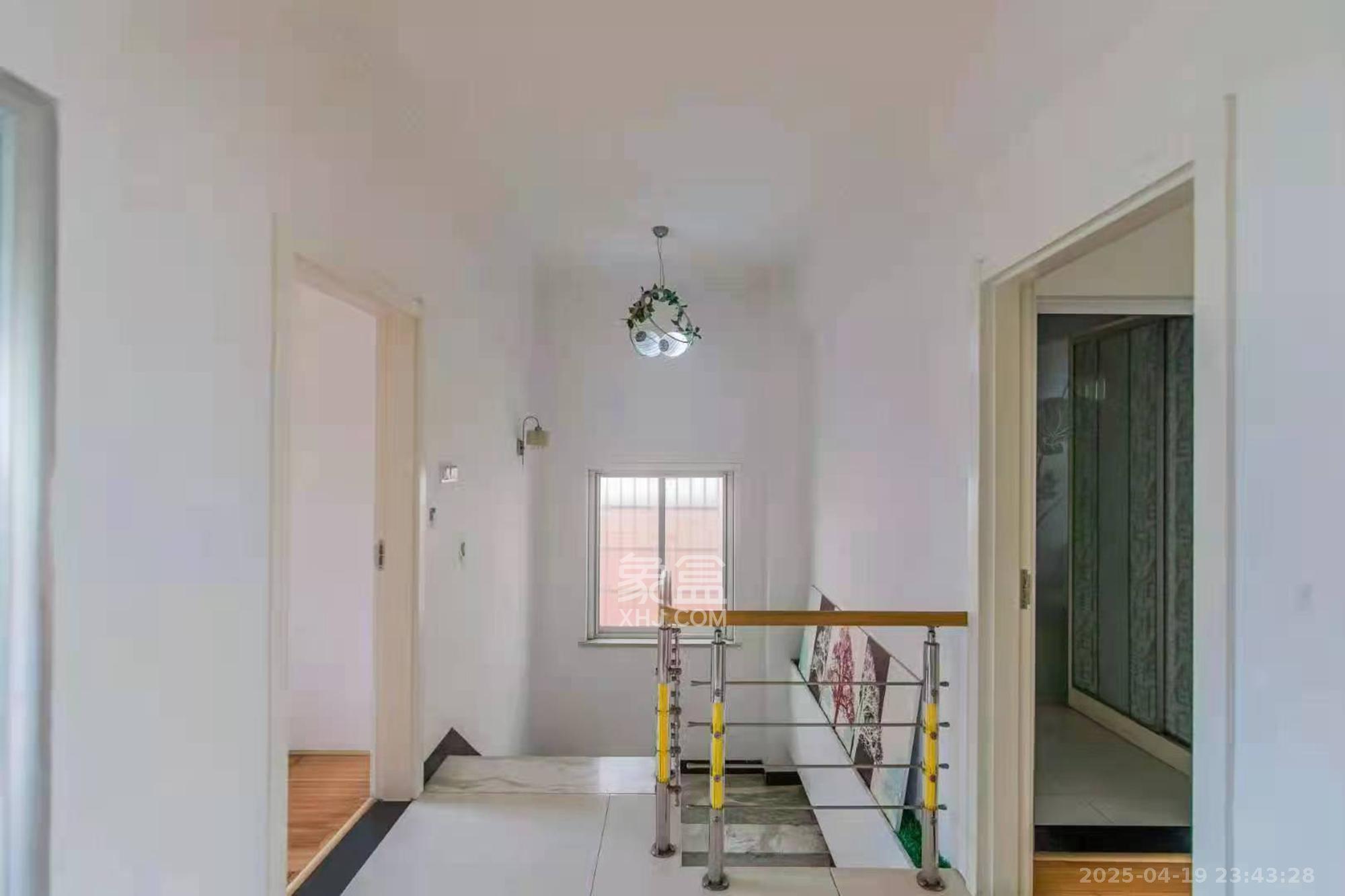 山水人家一二期  4室2厅3卫    138.0万其他