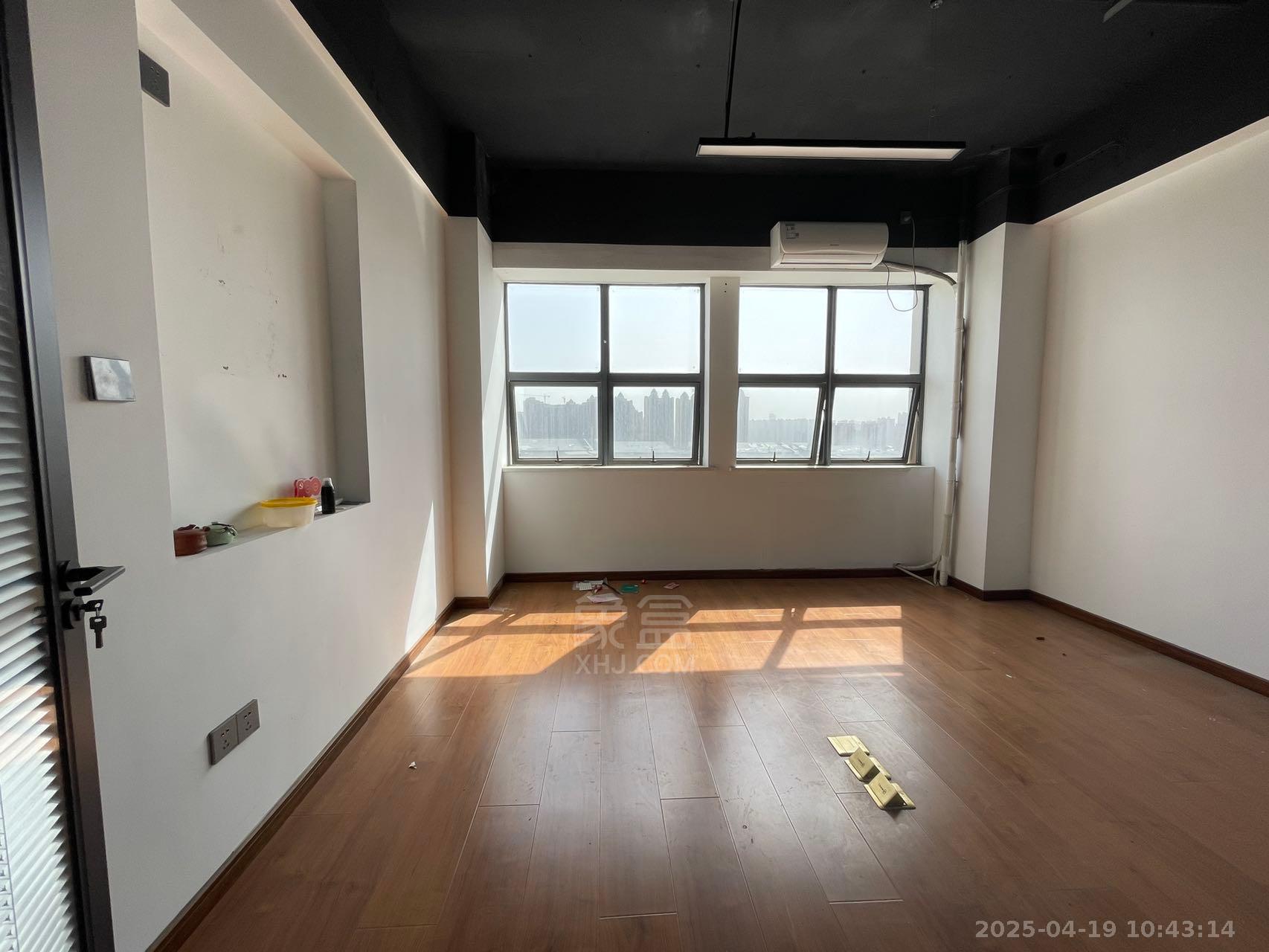 华晨御园 1室0厅0卫 2000.0元/月 华晨御园 1室0厅0卫 2000.0元/月室内图