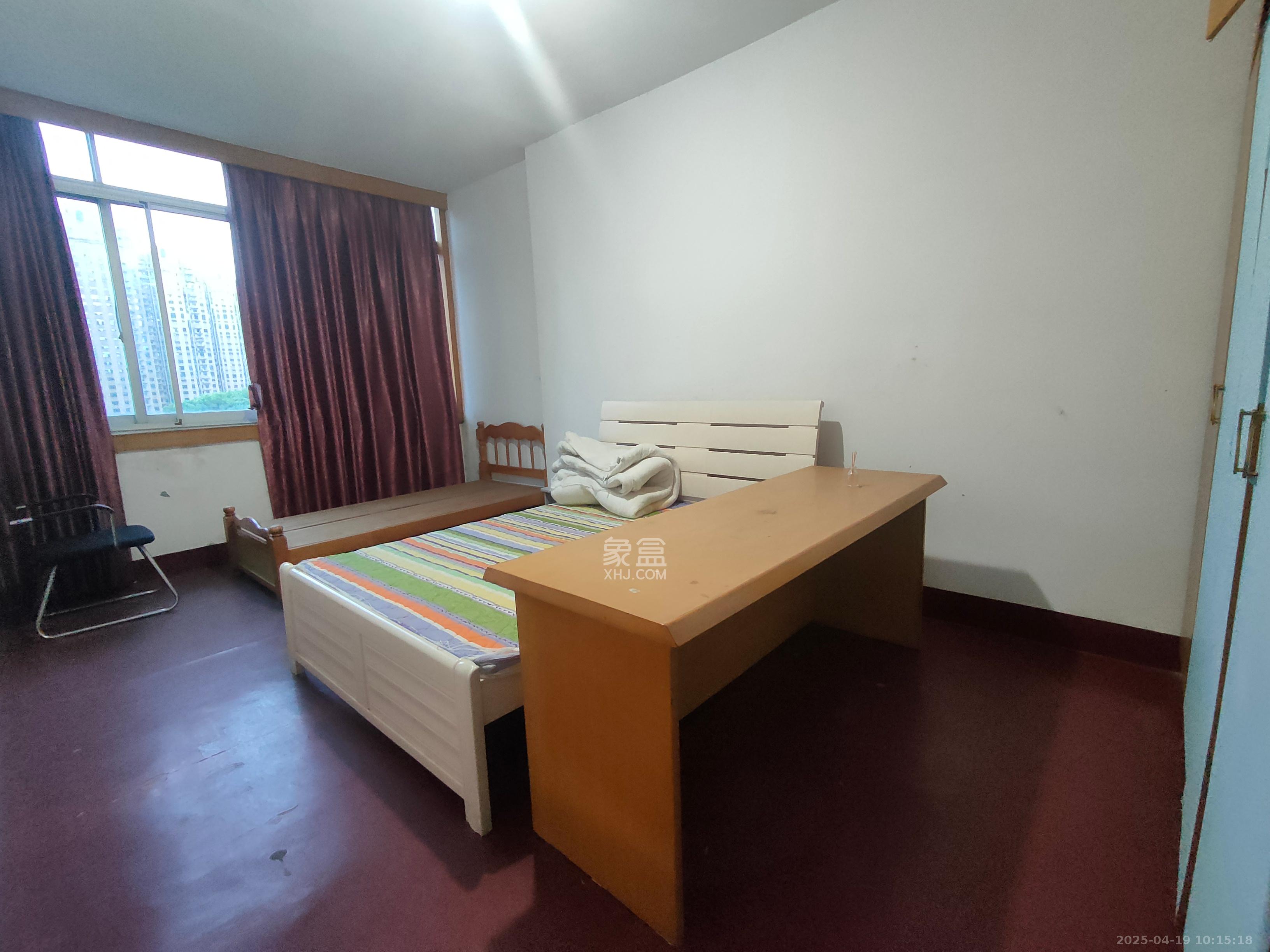 科技职院教师宿舍 3室1厅0卫 1500.0元/月 科技职院教师宿舍 3室1厅0卫 1500.0元/月室内图