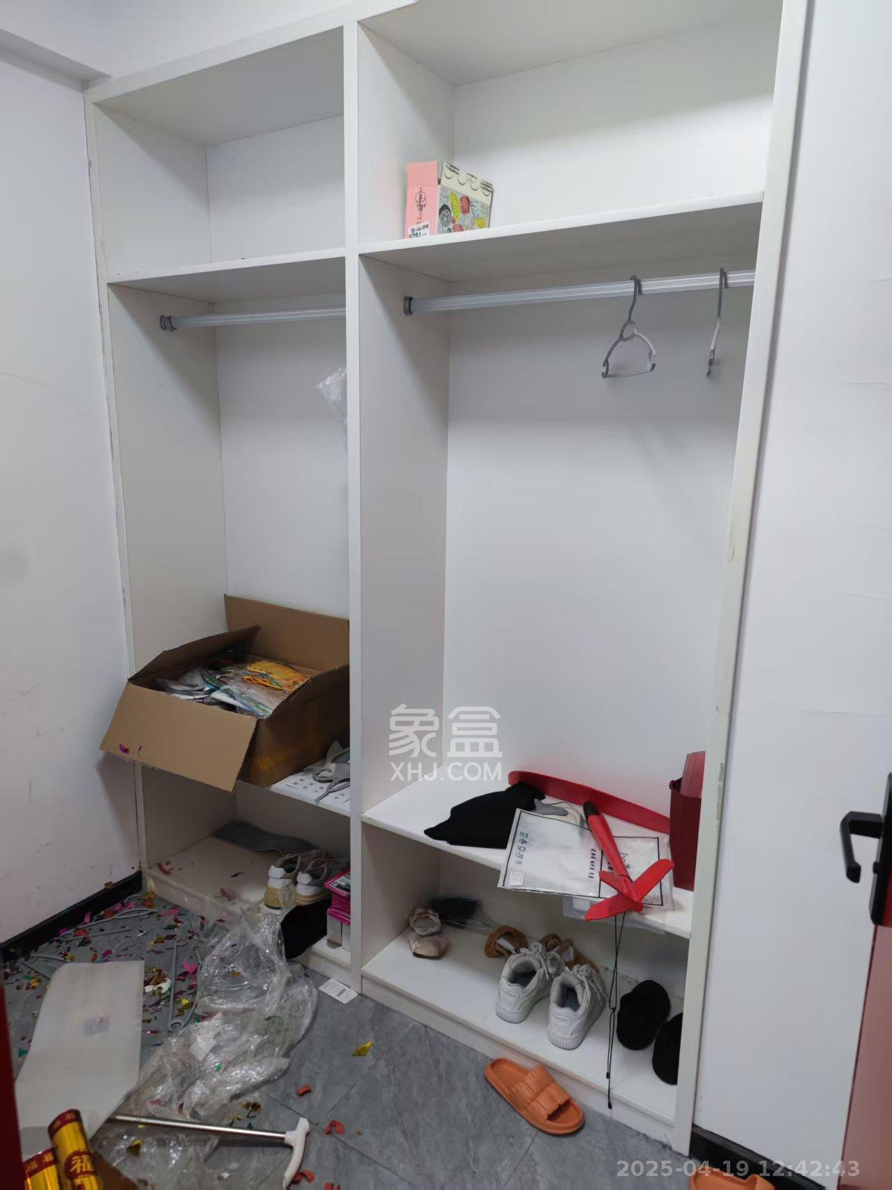 湘腾城市广场  1室1厅1卫   2250.00元/月室内图