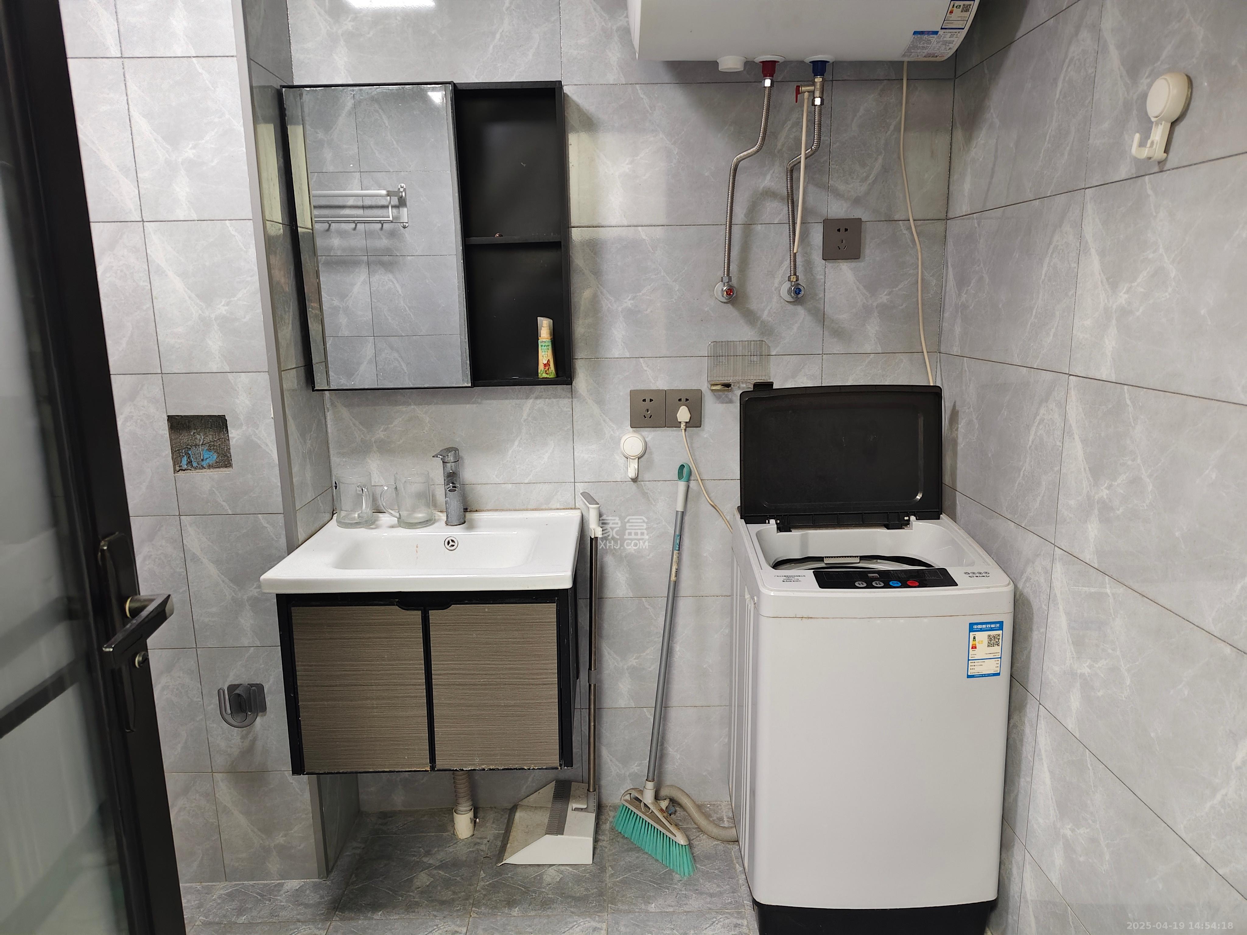奥园城市天骄一期  1室0厅0卫   1900.00元/月室内图