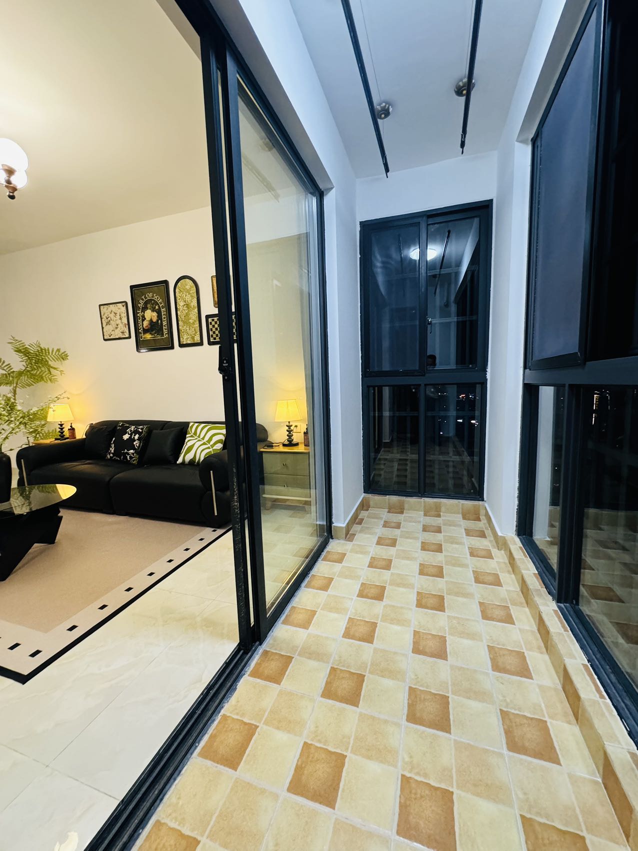 伟业智青春 3室2厅1卫 136.0万 伟业智青春 3室2厅1卫 136.0万客厅