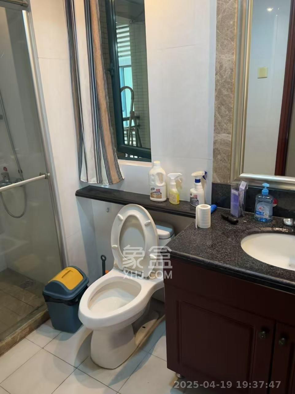 恒大名都  3室2厅2卫    2300.0元/月室内图