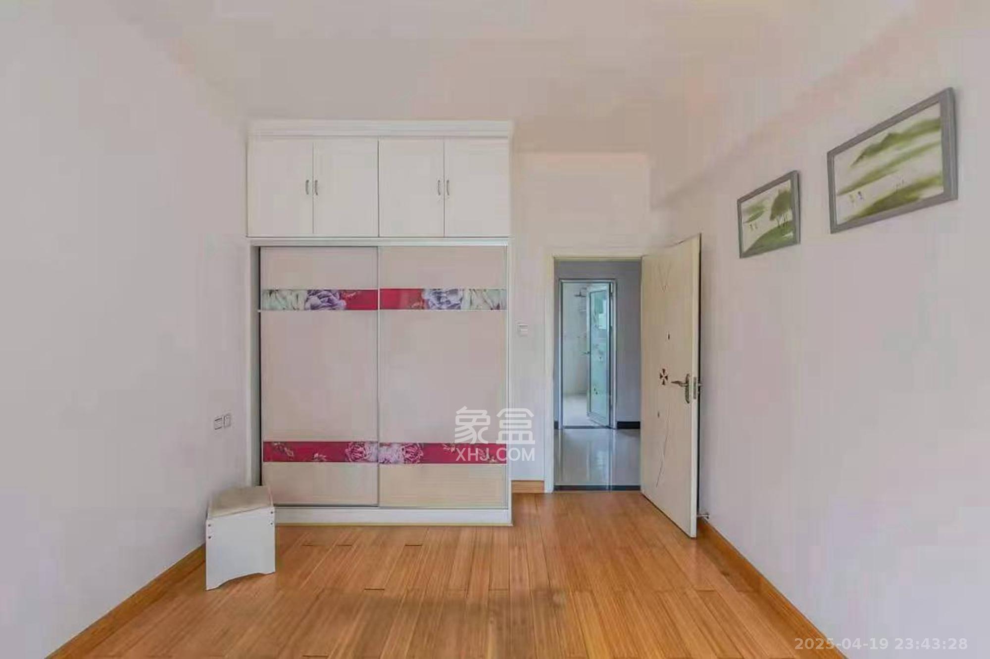 山水人家一二期  4室2厅3卫    138.0万其他