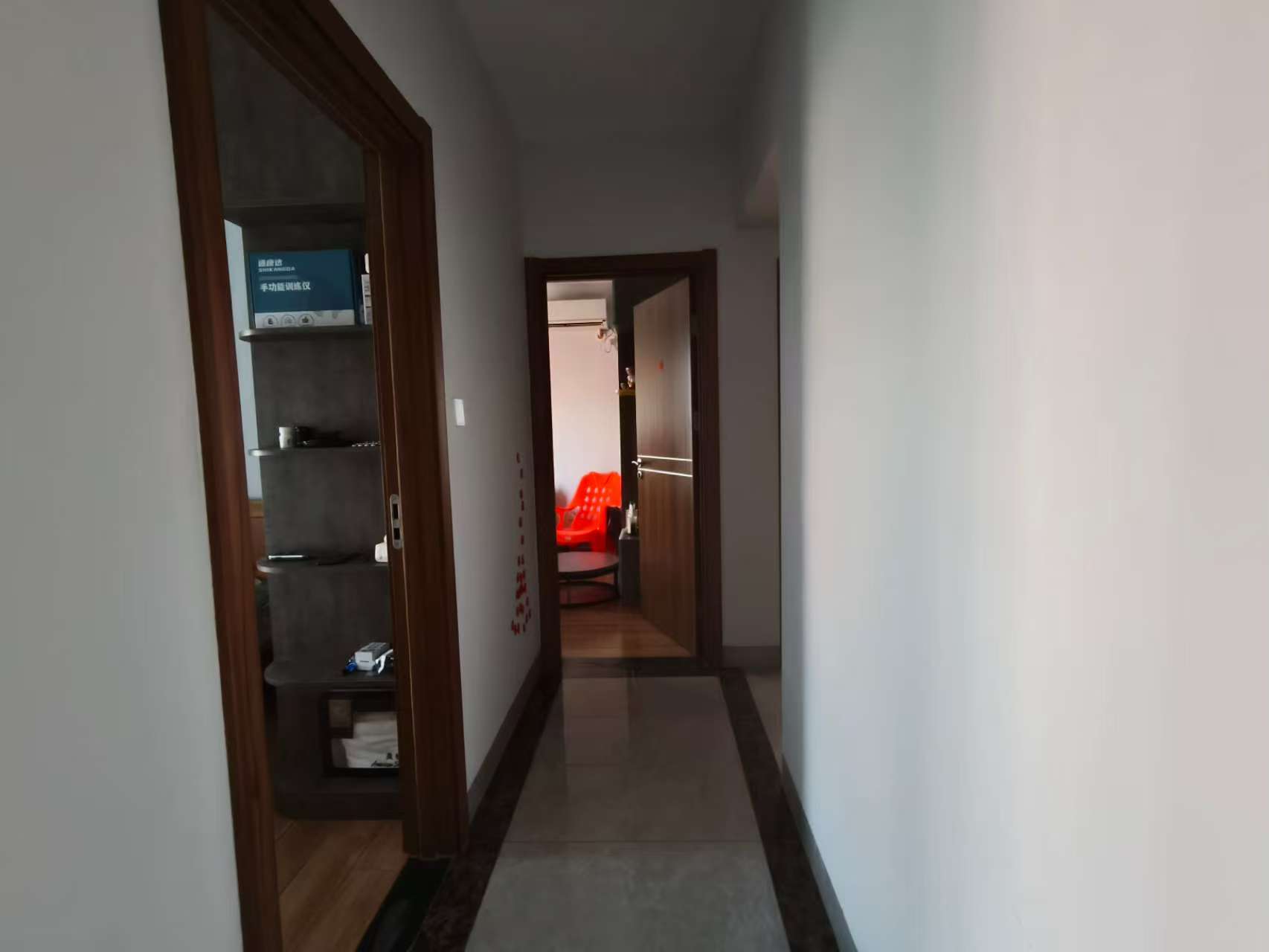 绿地海德公馆 3室2厅1卫 170.0万 绿地海德公馆 3室2厅1卫 170.0万室内图