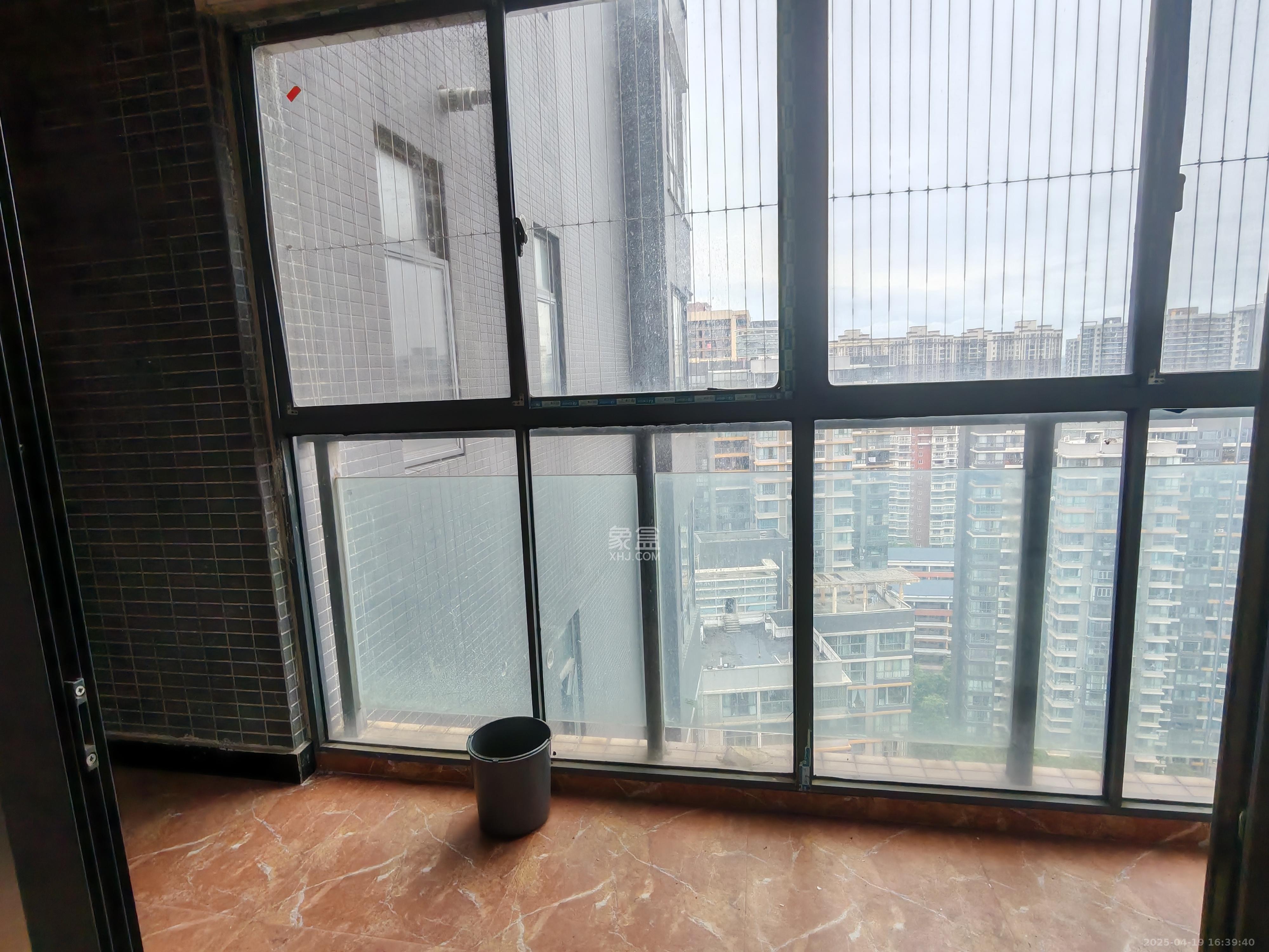 恒基凯旋门一二期  4室2厅2卫    2300.0元/月室内图