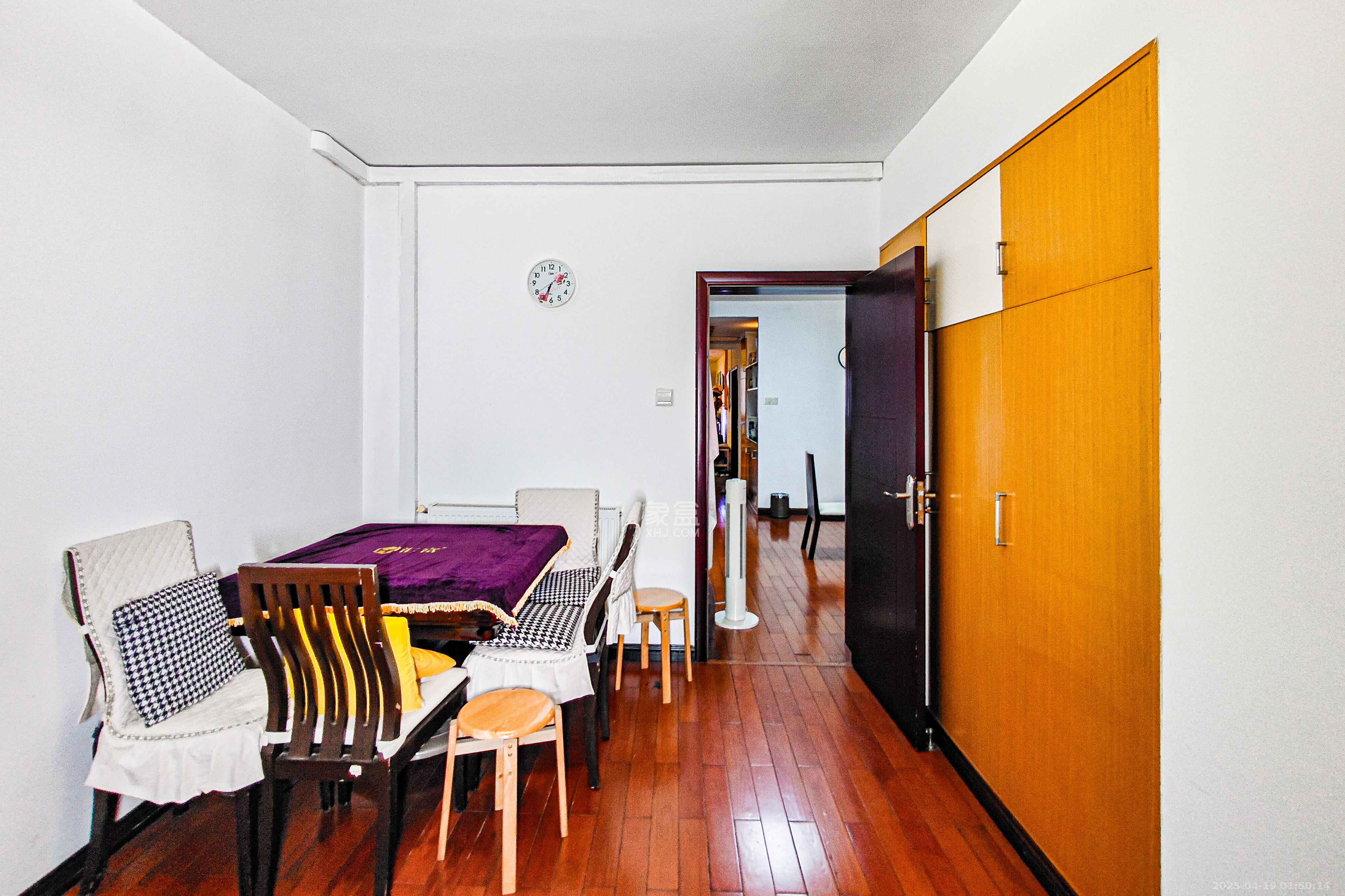 省林勘院 4室2厅1卫 198.0万 省林勘院 4室2厅1卫 198.0万卧室