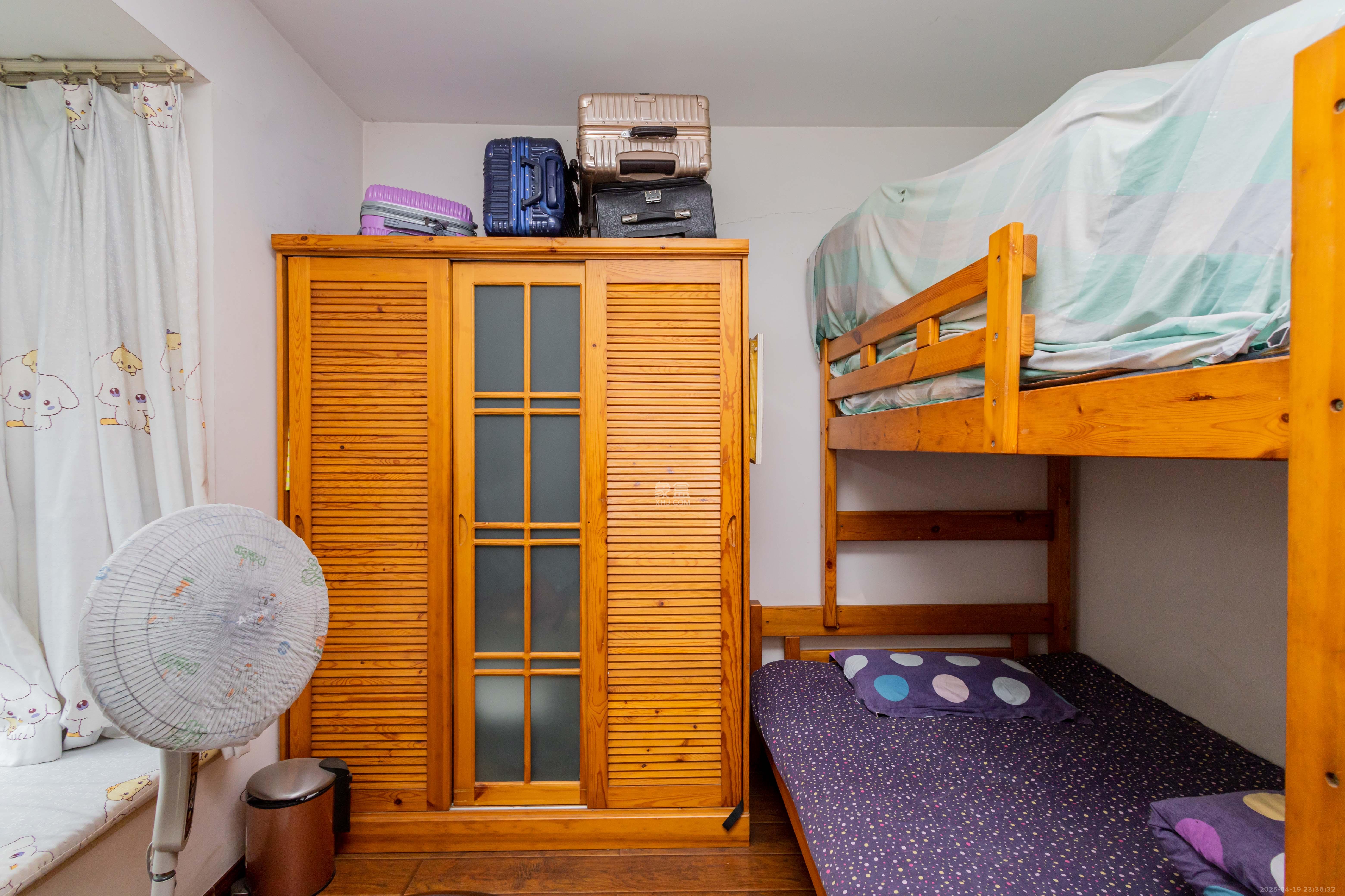 东岸锦城(东方人家)  3室2厅2卫    95.5万 东岸锦城(东方人家)  3室2厅2卫    95.5万卧室