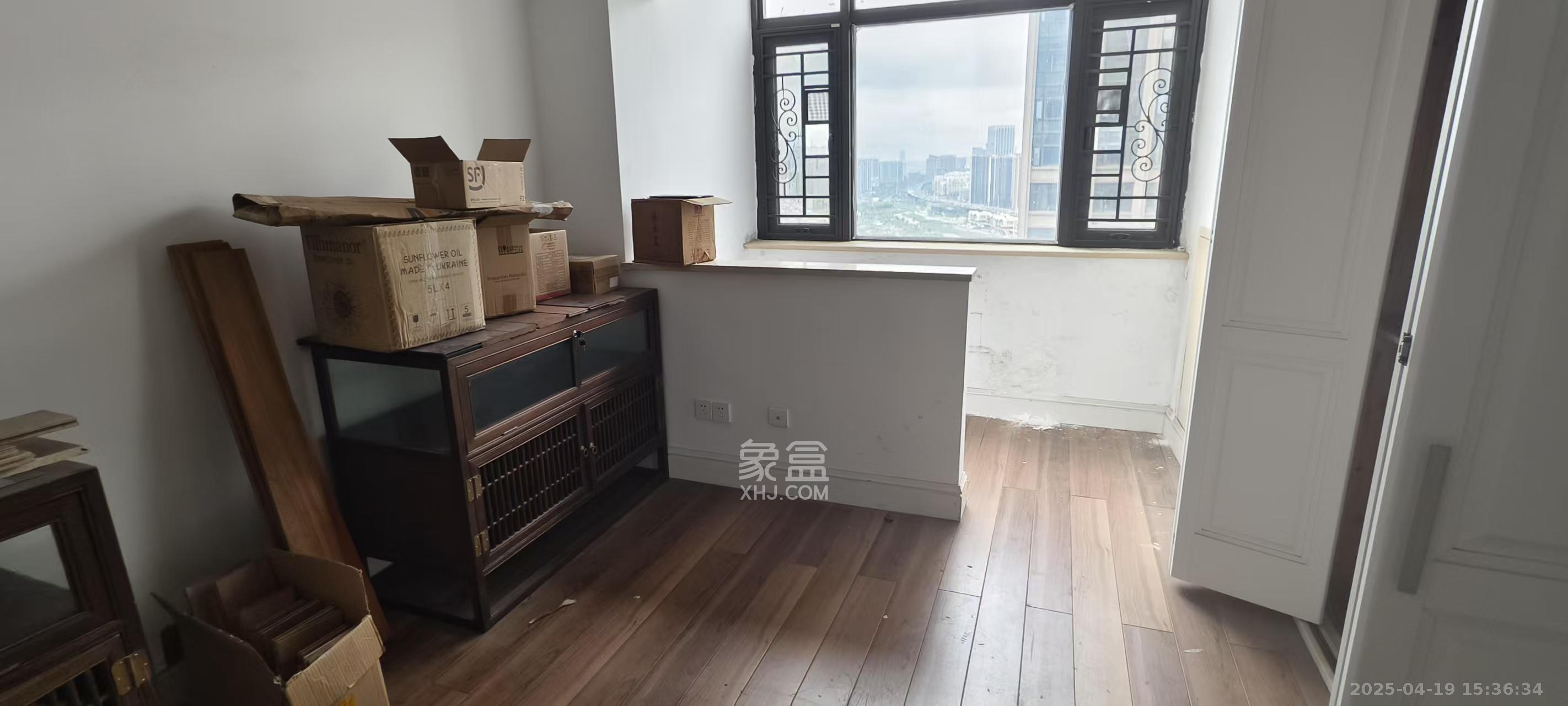 喜盈门范城  1室1厅1卫    3500.0元/月
