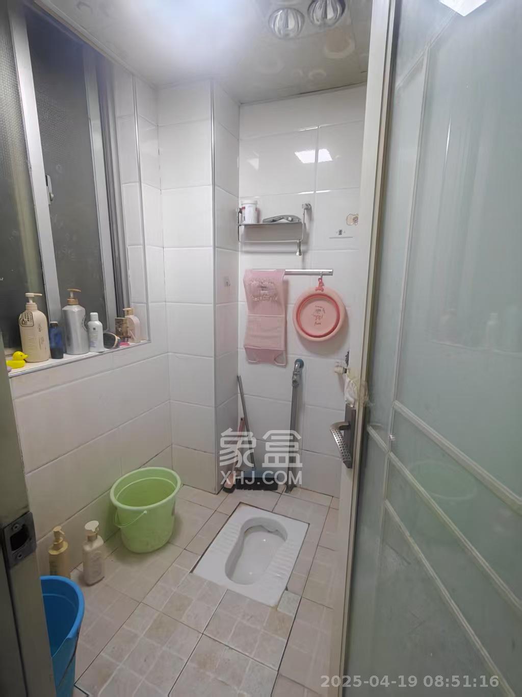 上河国际B座  2室1厅1卫   2300.00元/月室内图