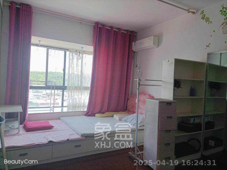 世纪桃花苑  1室0厅1卫    1200.0元/月室内图