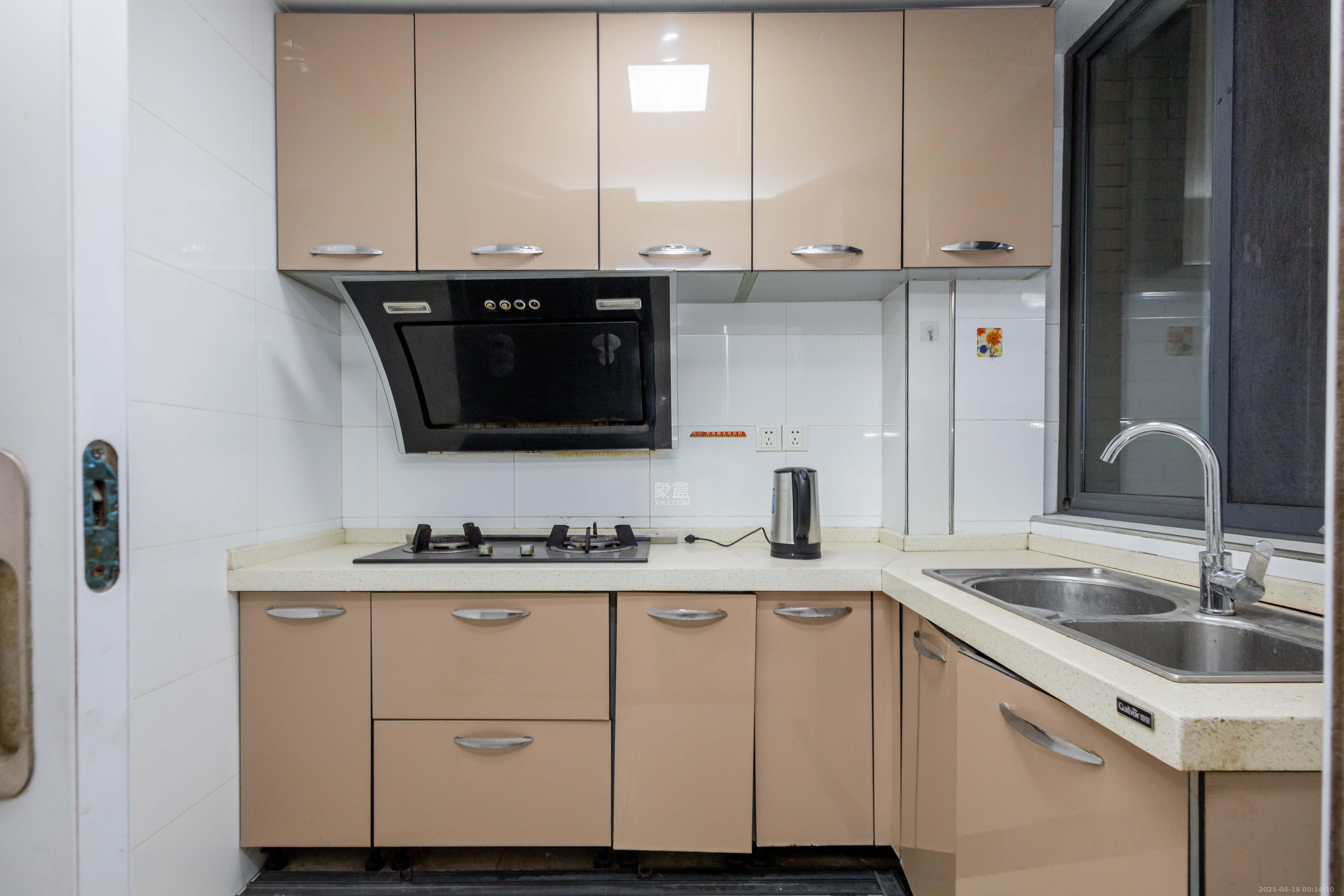 紫东苑(星沙) 2室2厅1卫 55.0万 紫东苑(星沙) 2室2厅1卫 55.0万厨房