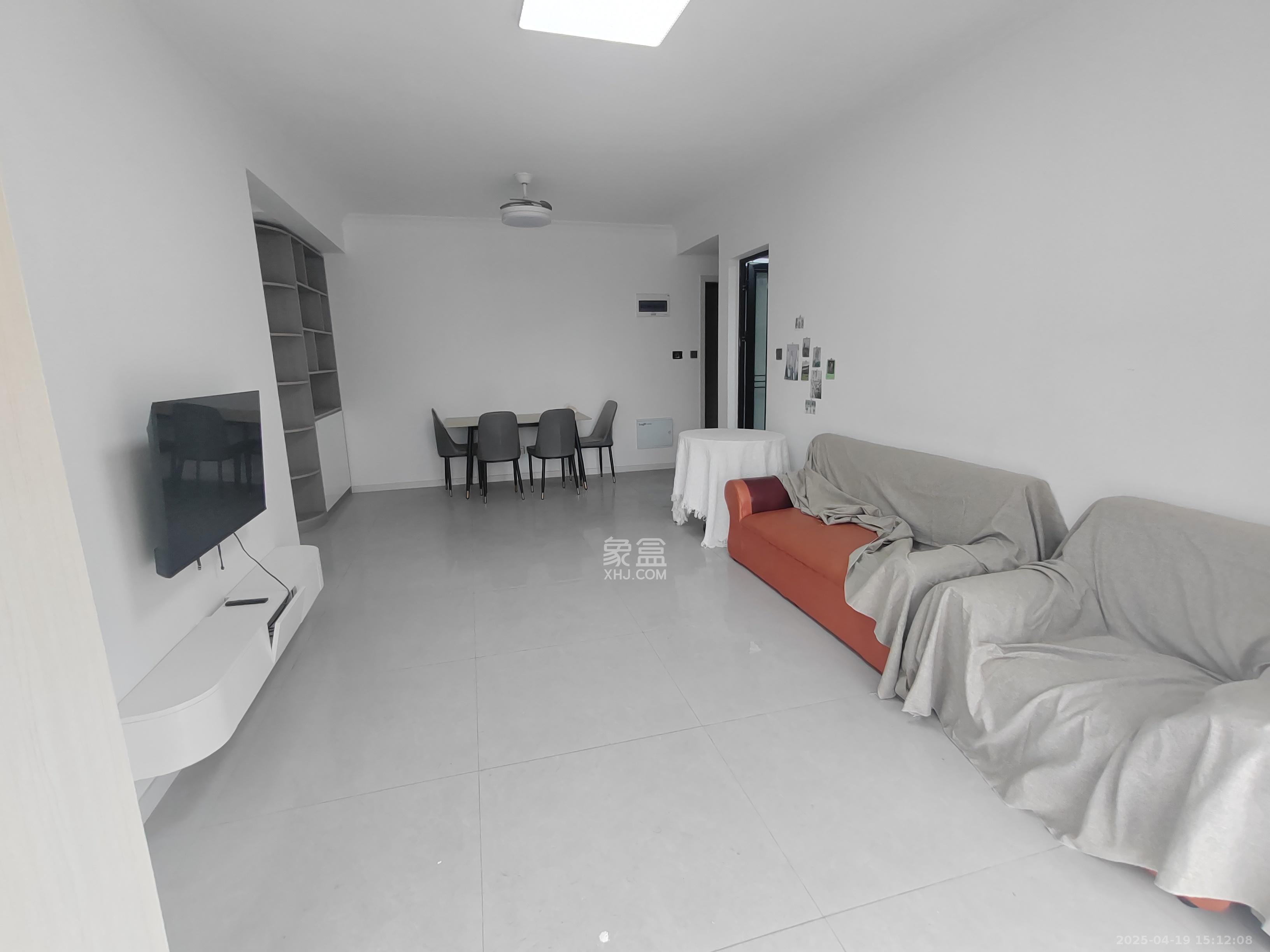 龙湖璟宸原著(龙湖紫宸) 3室2厅1卫 2000.0元/月 龙湖璟宸原著(龙湖紫宸) 3室2厅1卫 2000.0元/月室内图