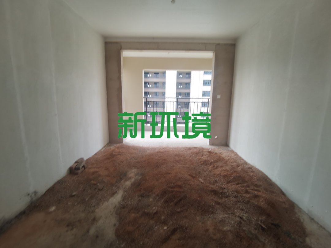 荣盛花语书院  3室2厅1卫   59.80万客厅