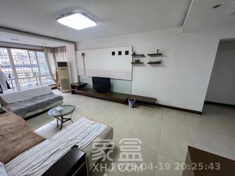 政华嘉园  3室2厅2卫   2900.00元/月室内图