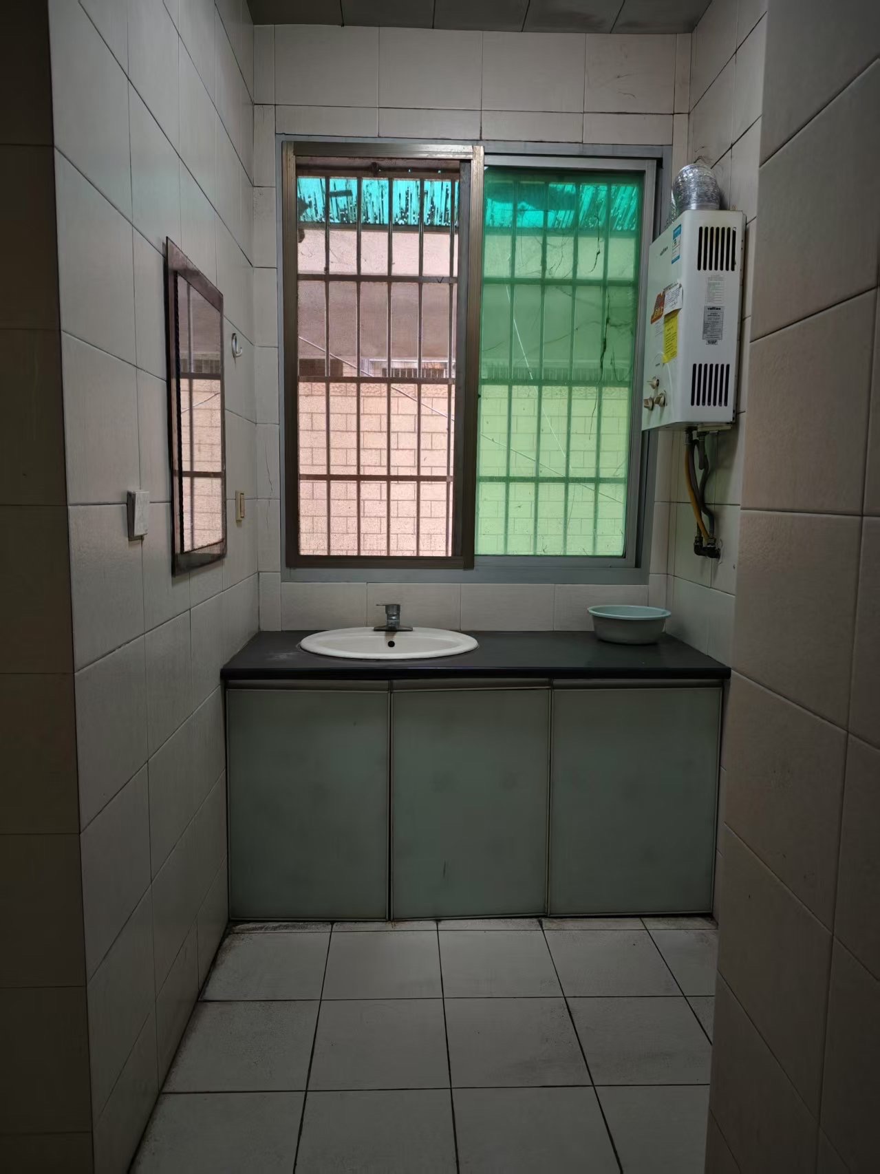 湘永花苑(古汉大道) 3室2厅2卫 1300.00元/月 湘永花苑(古汉大道) 3室2厅2卫 1300.00元/月室内图