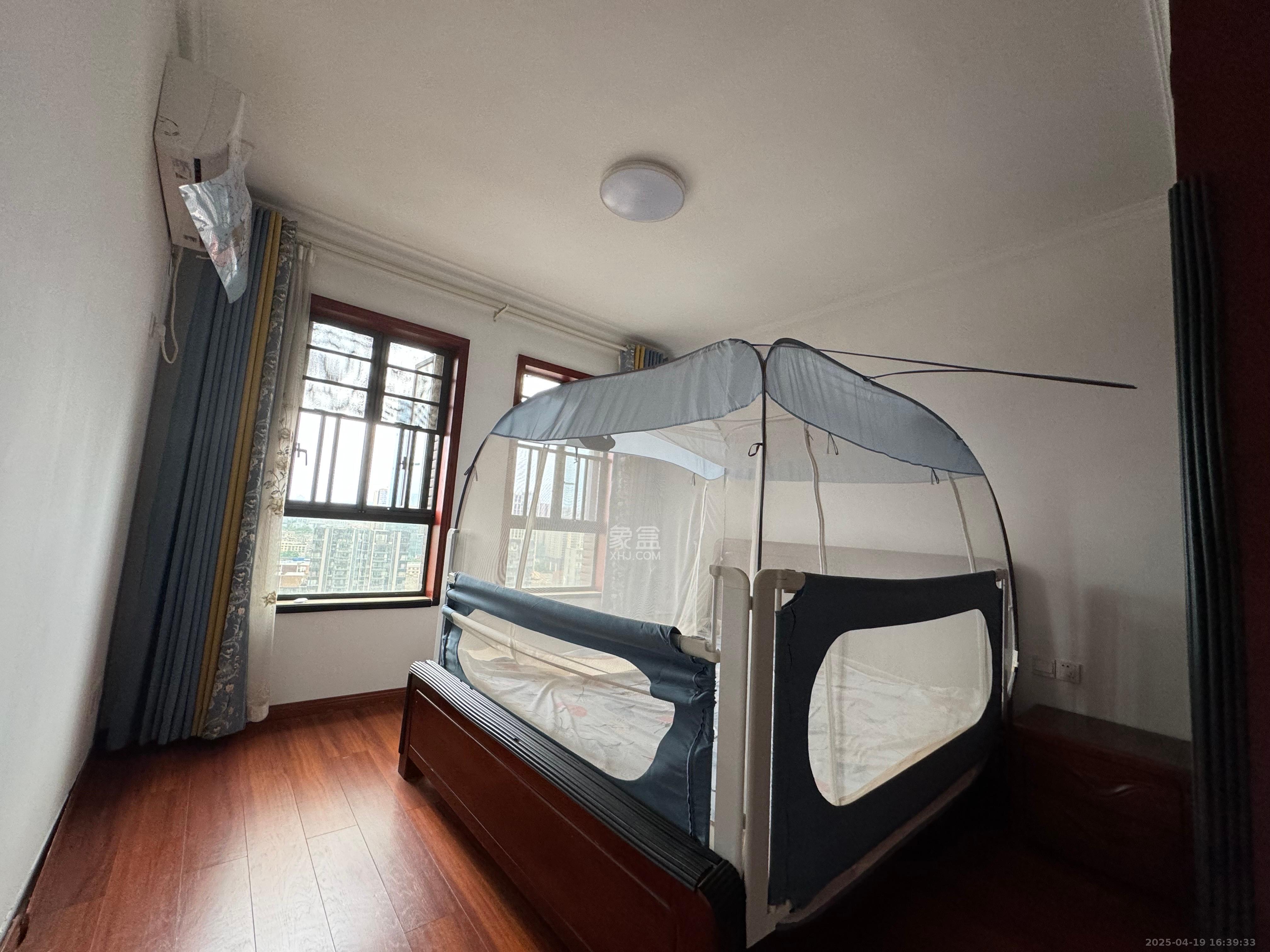 中隆国际御玺 4室2厅3卫 6000.0元/月 中隆国际御玺 4室2厅3卫 6000.0元/月室内图