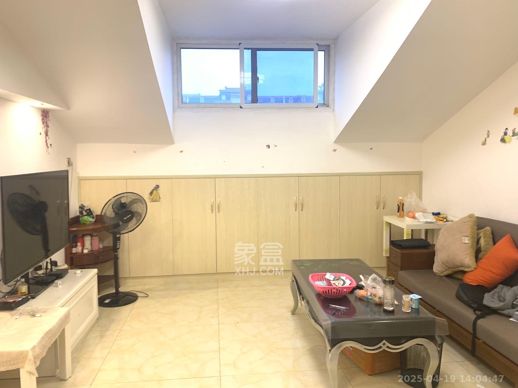 鄱阳小区  2室2厅1卫    1300.0元/月室内图