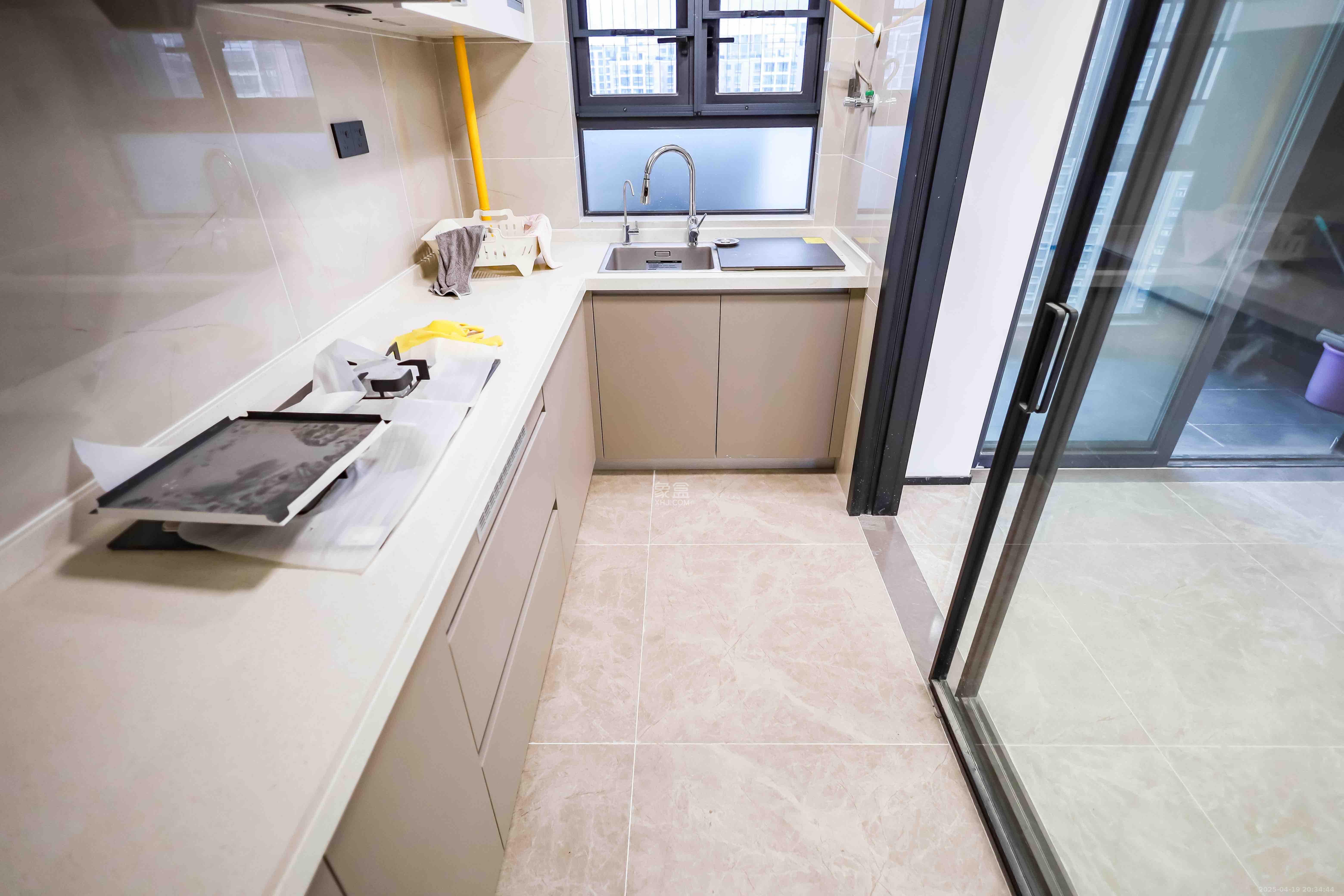 招商麓山府  4室2厅2卫    4500.0元/月 招商麓山府  4室2厅2卫    4500.0元/月室内图