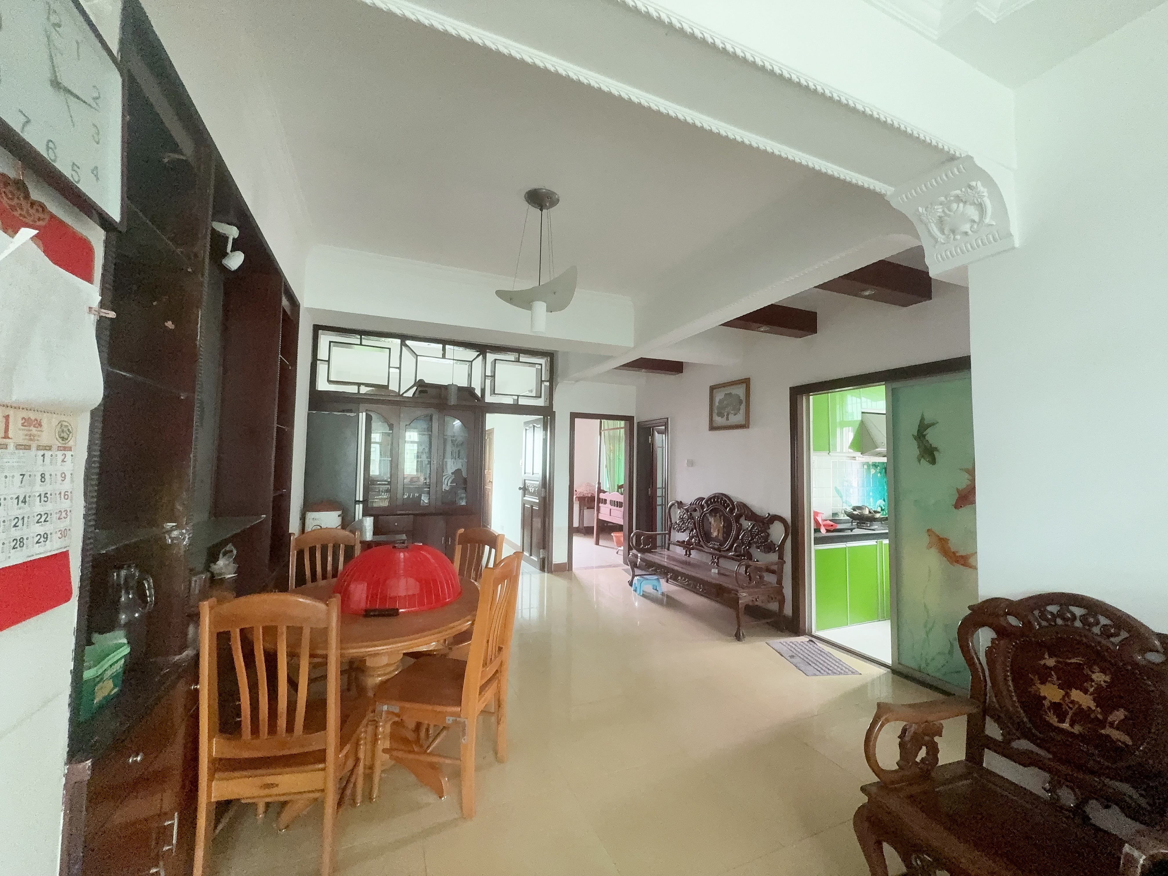 电镀厂宿舍 3室2厅2卫 85.0万 电镀厂宿舍 3室2厅2卫 85.0万客厅