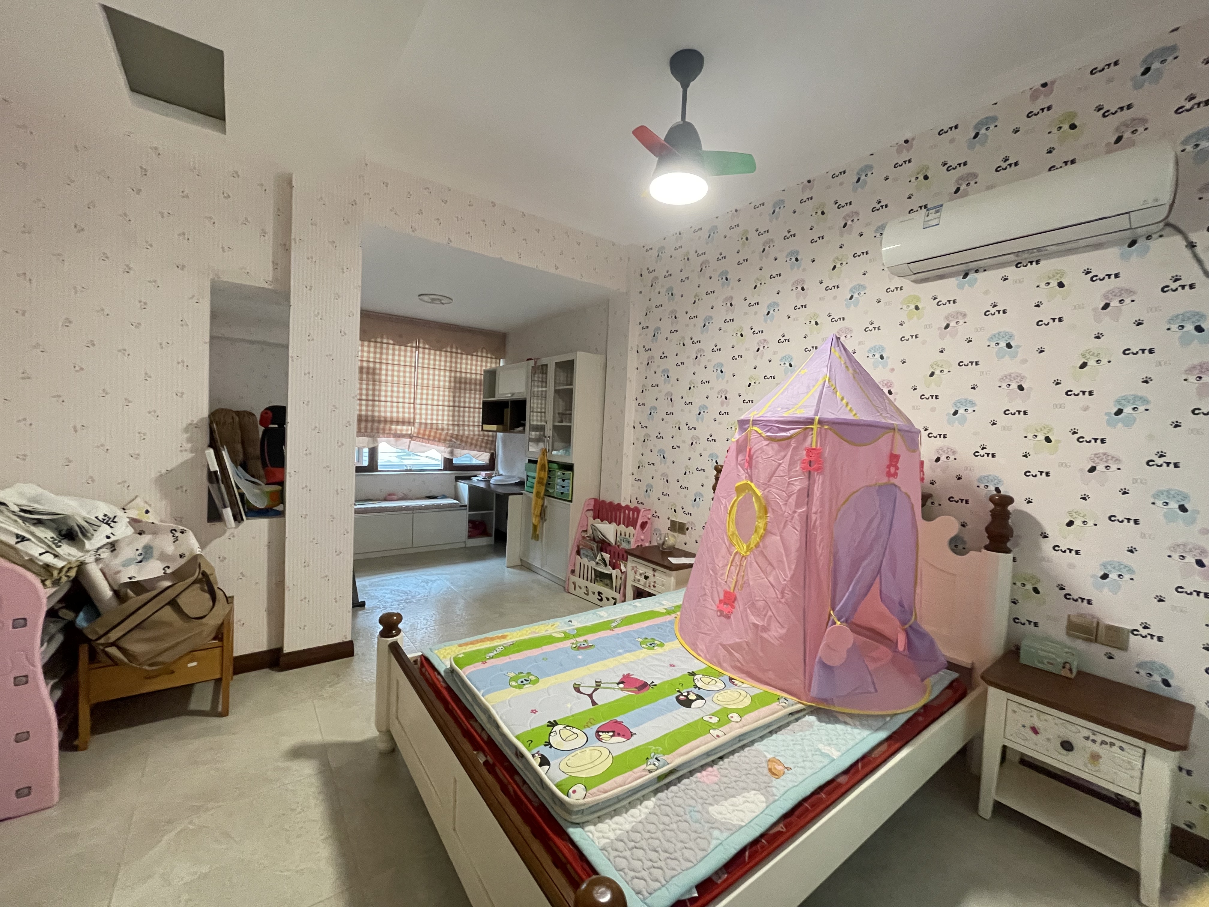 碧桂园 5室2厅3卫 318.0万 碧桂园 5室2厅3卫 318.0万室内图