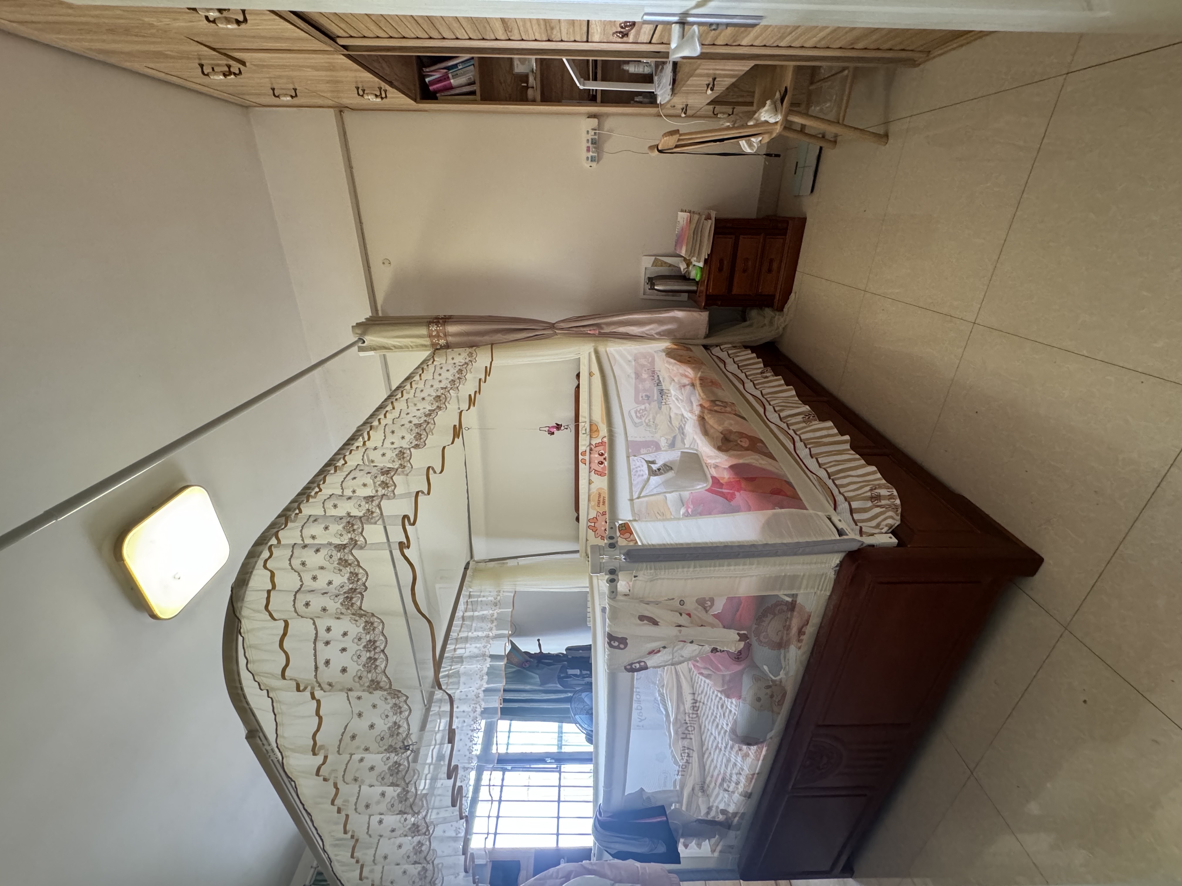 宜家广场  2室2厅1卫   85.00万客厅