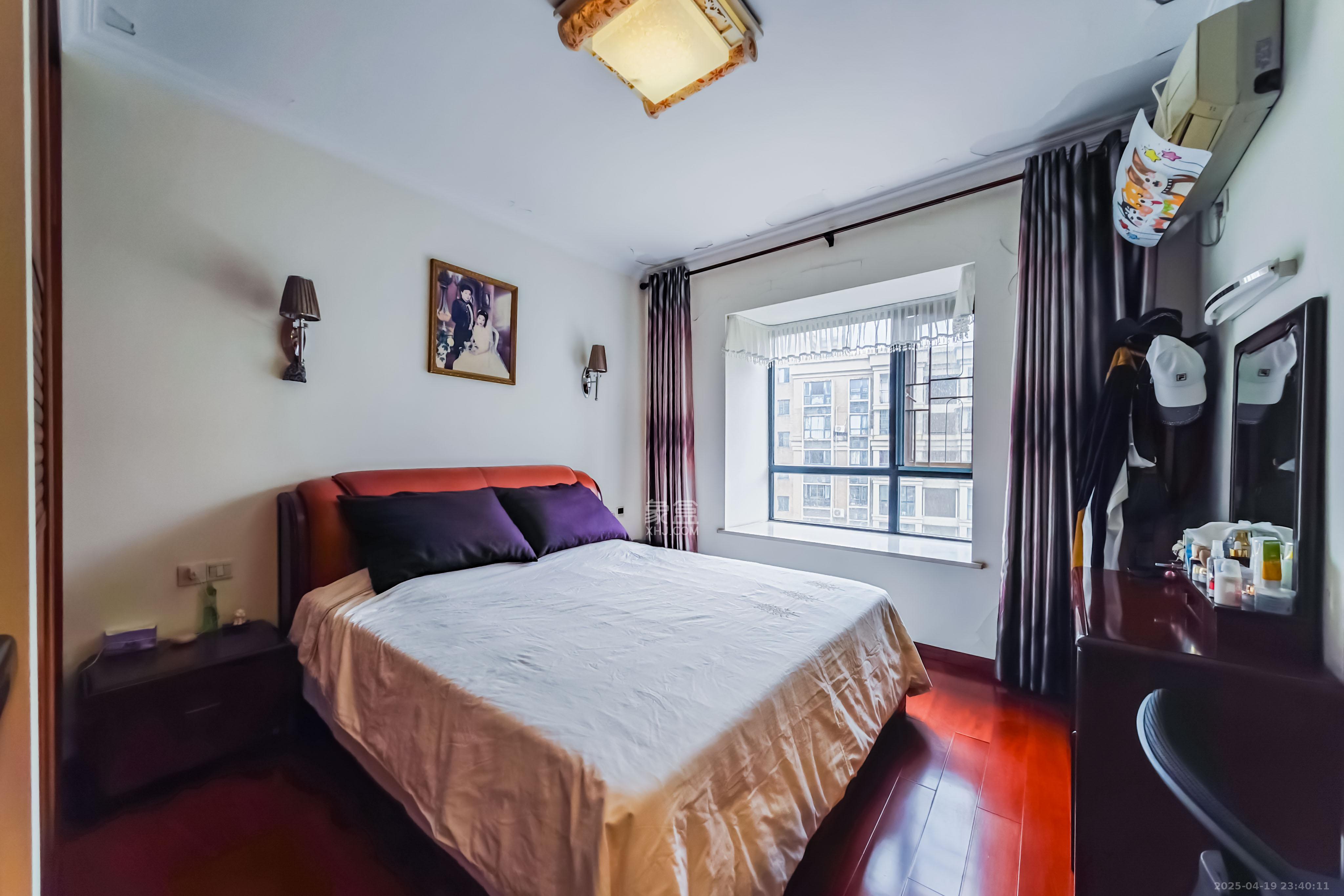 英郡年华  3室2厅2卫    116.8万 英郡年华  3室2厅2卫    116.8万卧室