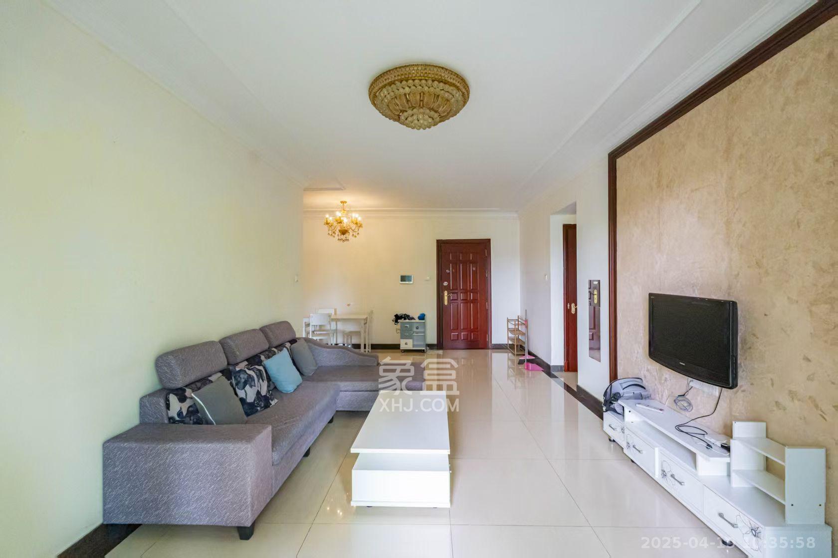 恒大雅苑 3室2厅2卫 2400.0元/月 恒大雅苑 3室2厅2卫 2400.0元/月室内图