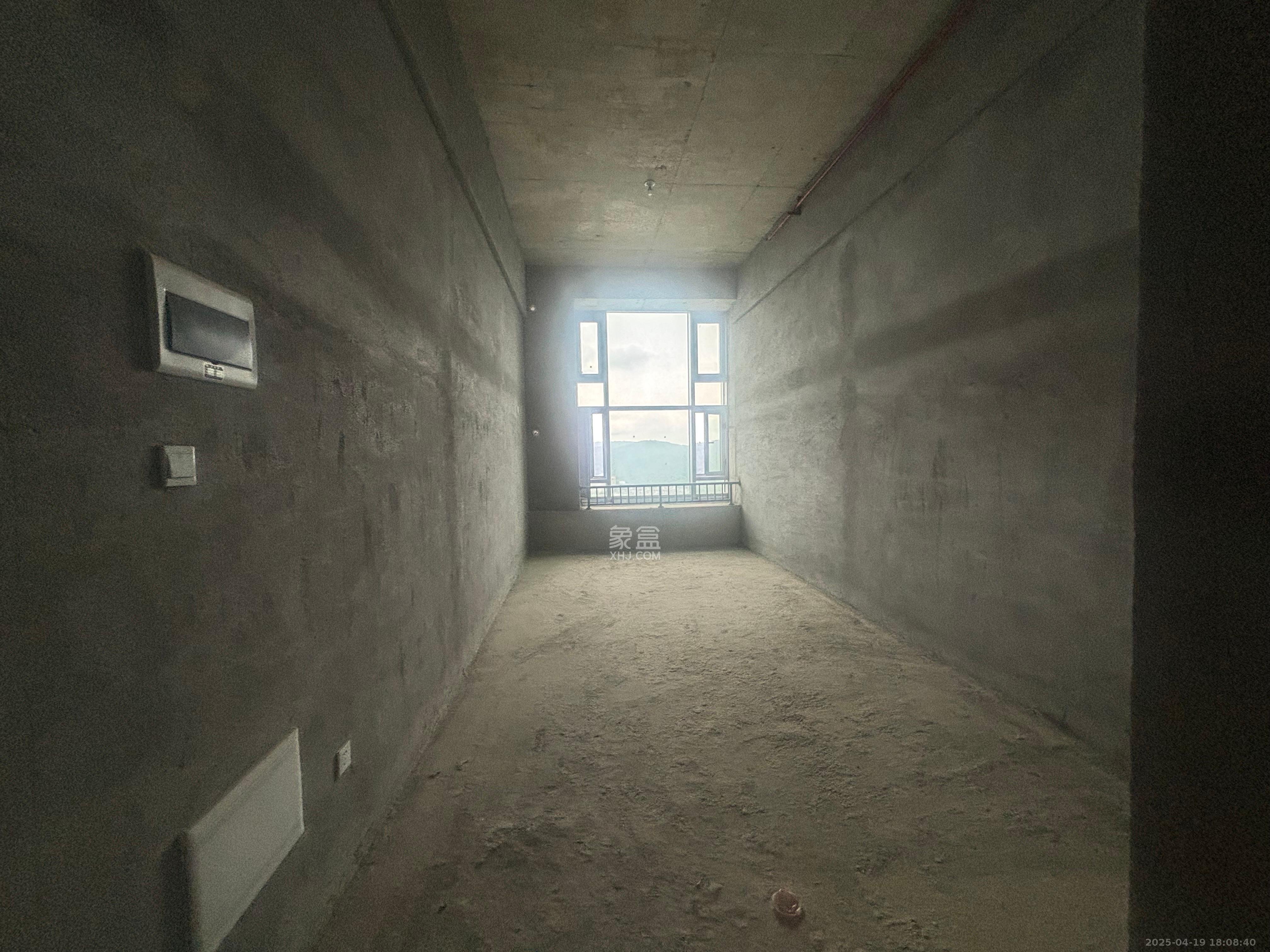 福晟翡翠湾 1室1厅1卫 1280.0元/月 福晟翡翠湾 1室1厅1卫 1280.0元/月室内图