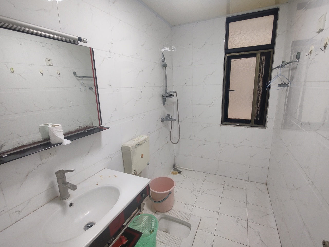 金碧文华 3室2厅2卫 3800.0元/月 金碧文华 3室2厅2卫 3800.0元/月室内图